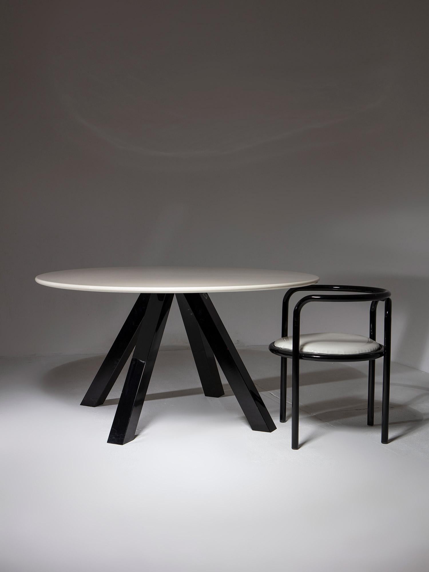 Set di quattro poltrone 