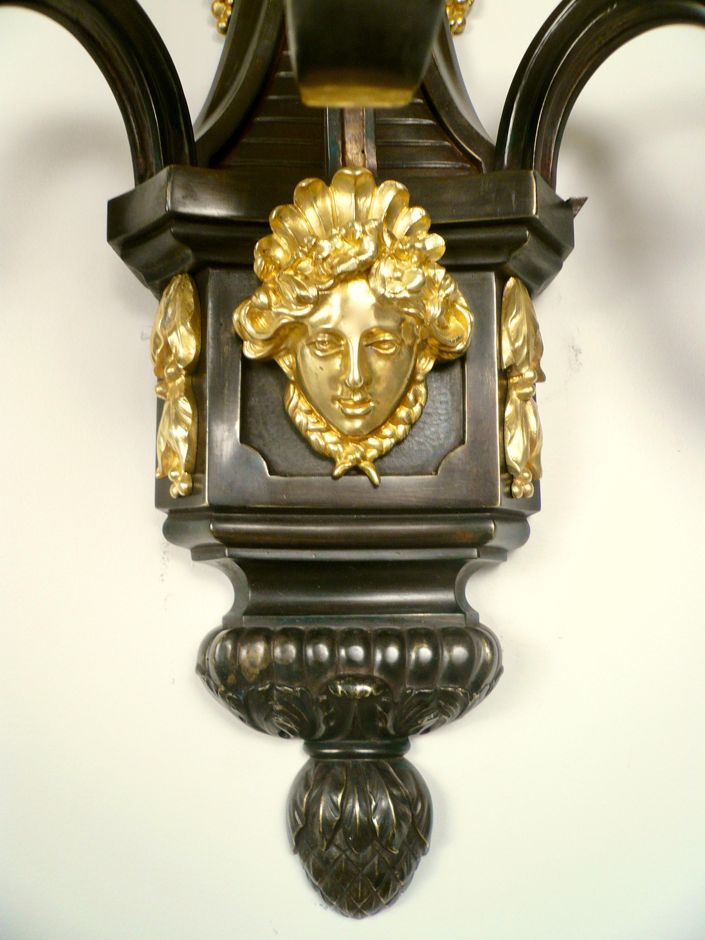 Ensemble de quatre appliques en bronze de style Louis XIV en vente 3