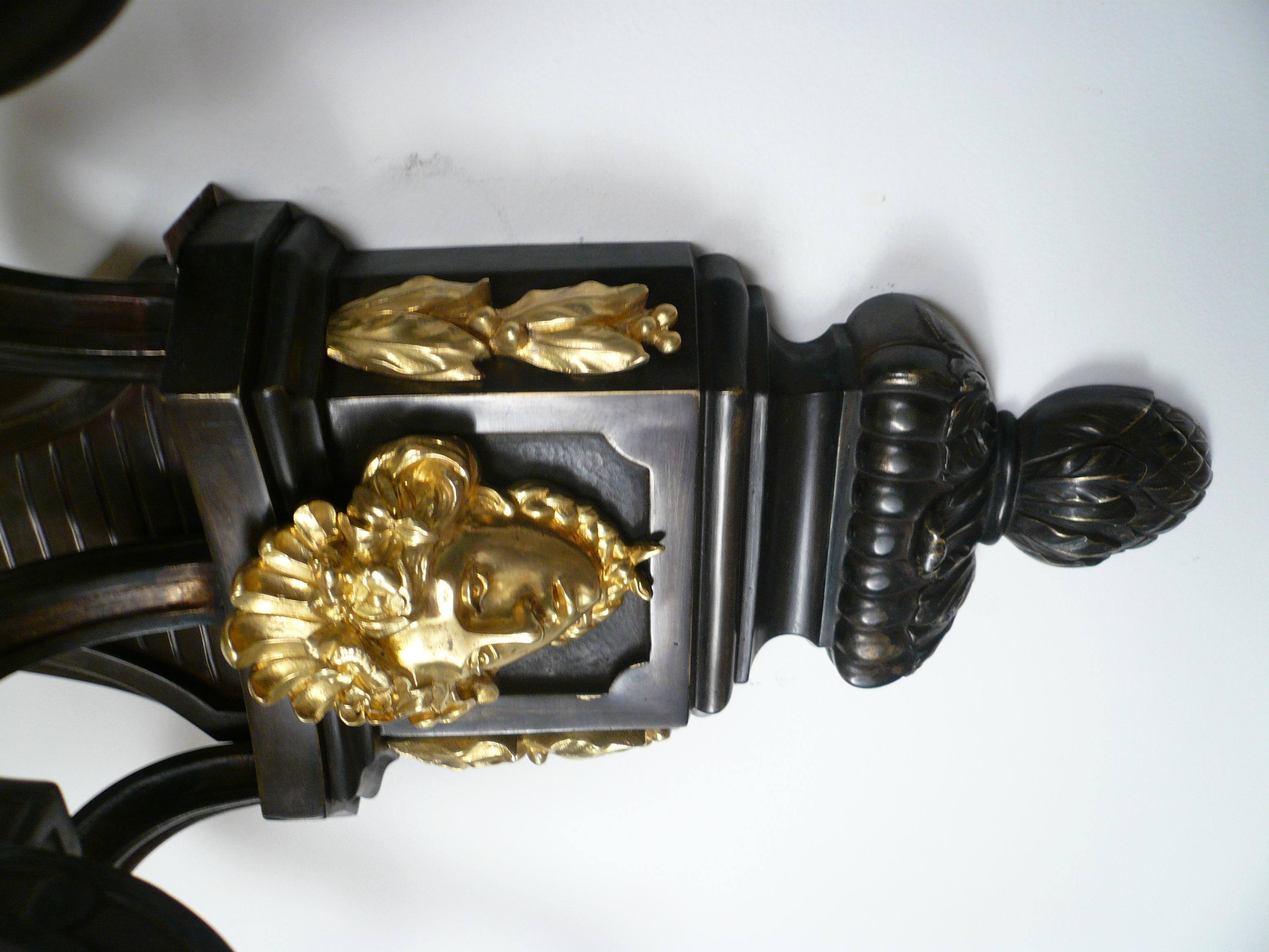 Ensemble de quatre appliques en bronze de style Louis XIV en vente 4