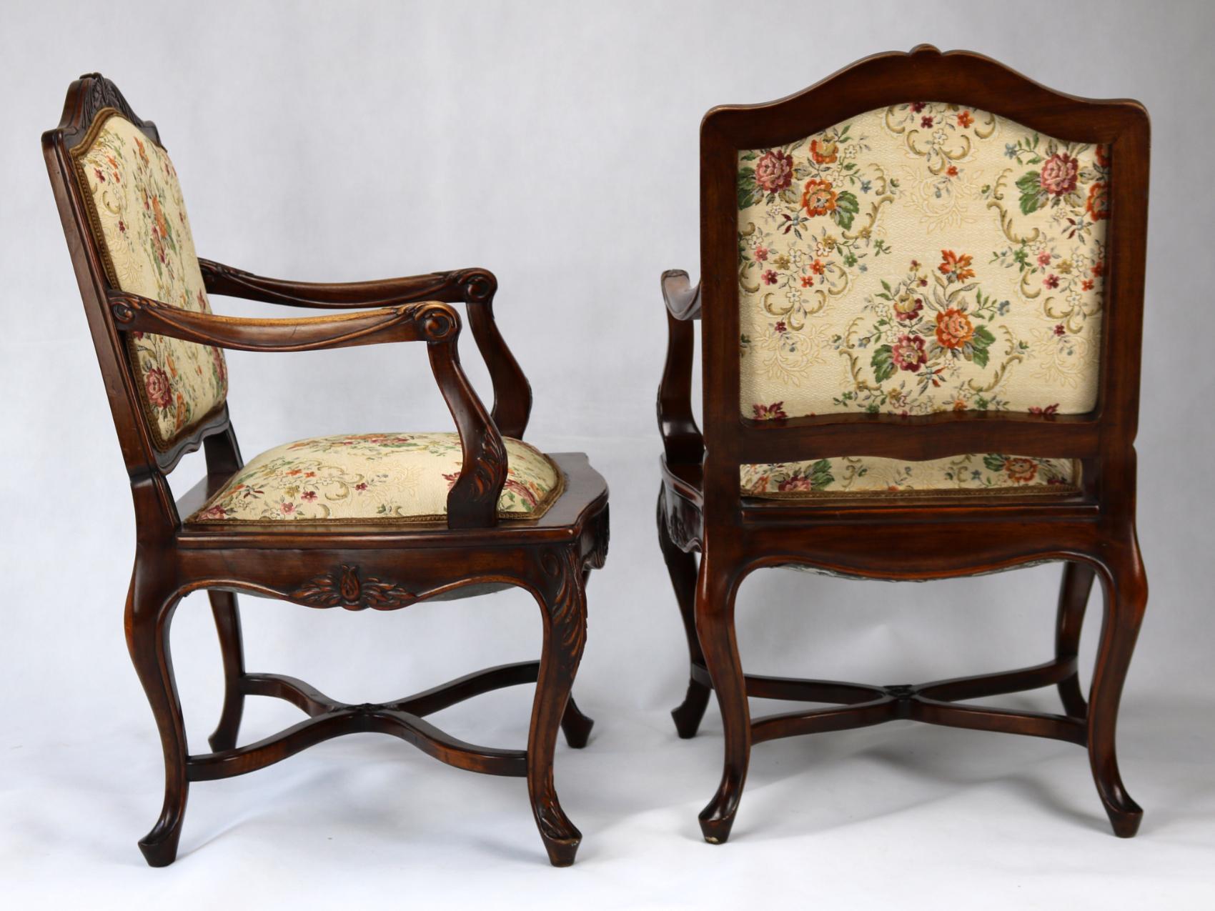 Set of Four Louis XV Rococo Style Carved Walnut Armchairs, circa 1860 In Excellent Condition In Lucenec, SK