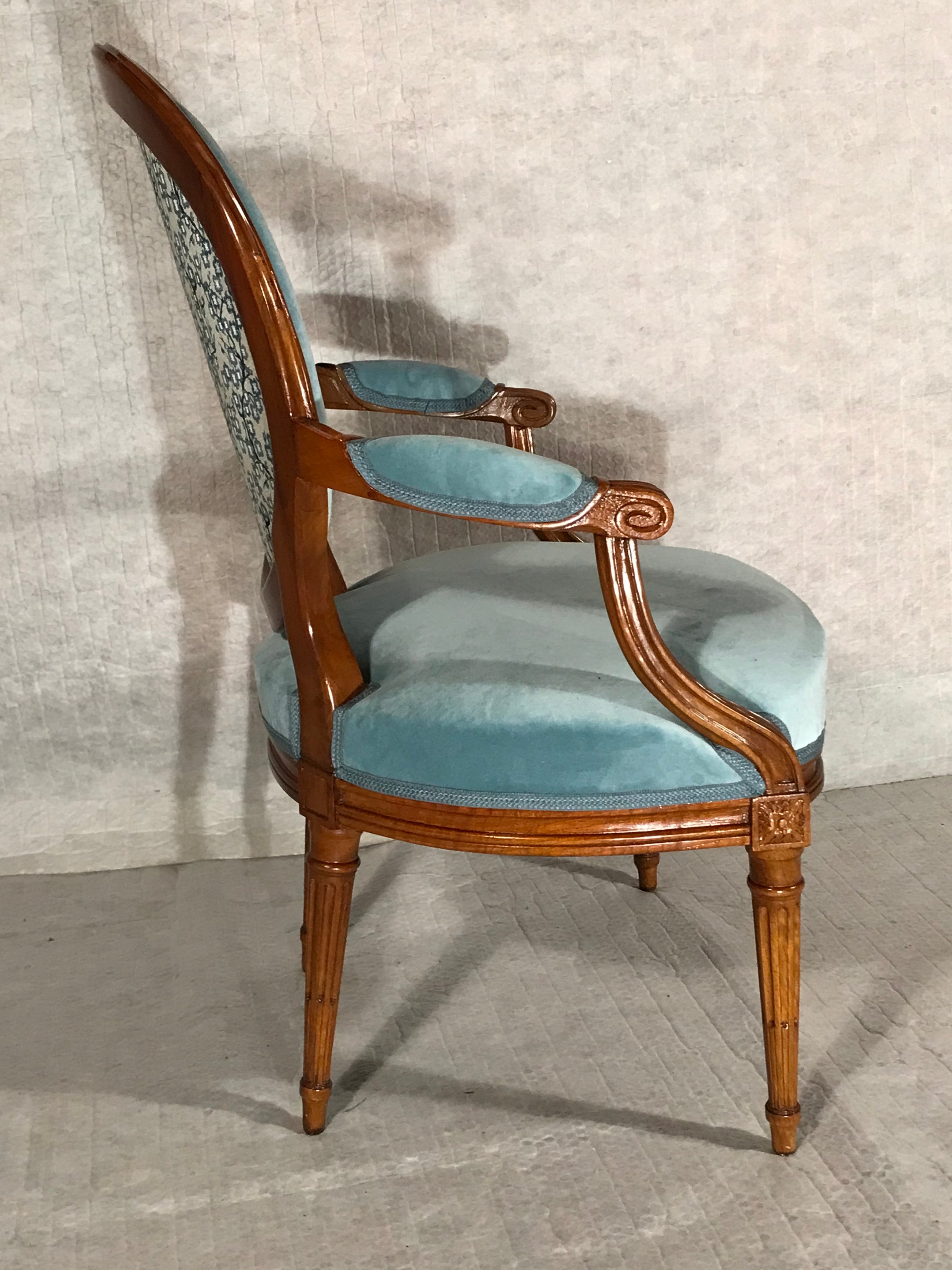 Hand-Carved Set of Four Louis XVI Armchairs, 19th Century, France For Sale