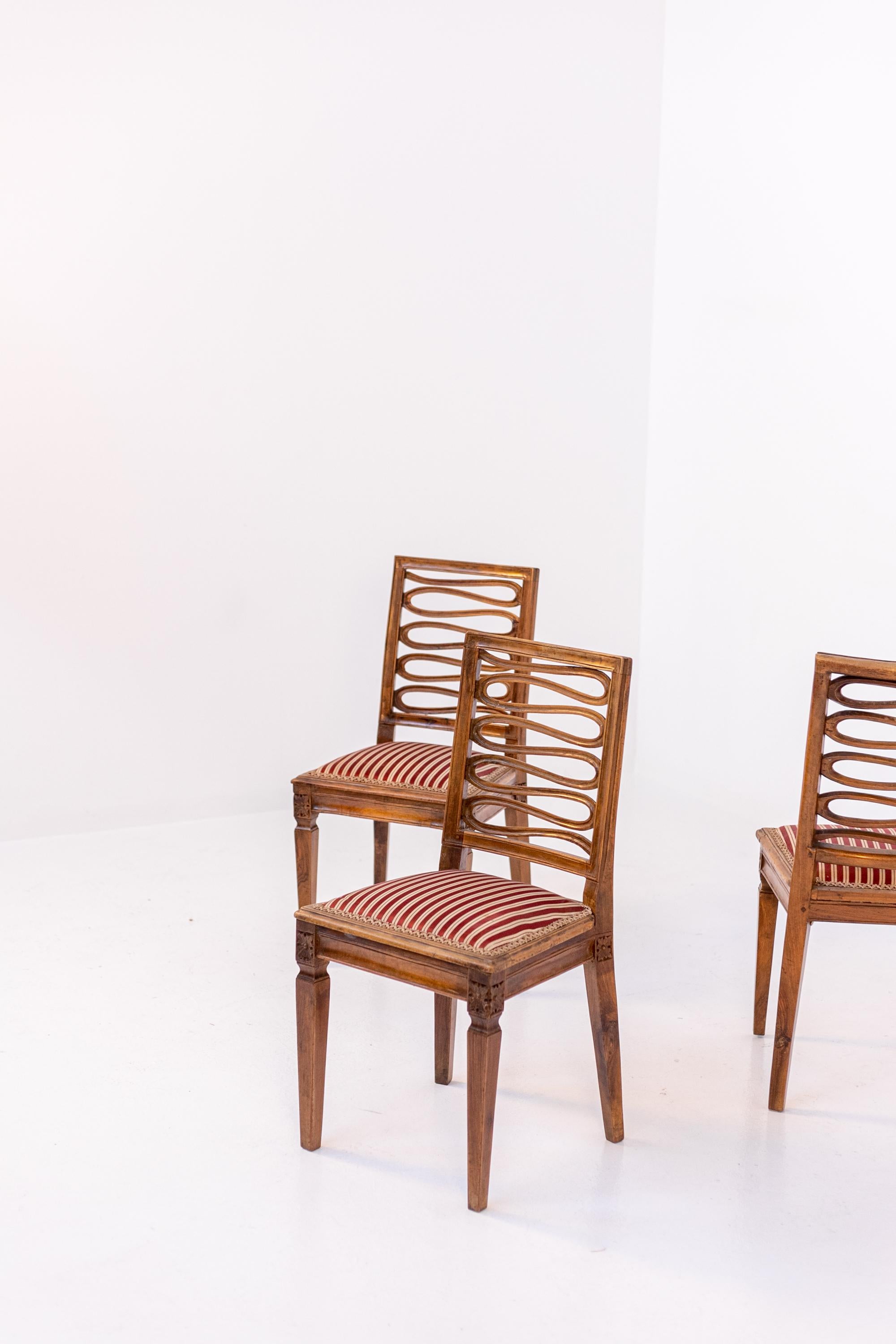 French Set of Four Louis XVI Chairs in Wood and White and Red Silk