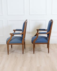 Juego De Cuatro Sillones Estilo Luis XVI En Madera Natural