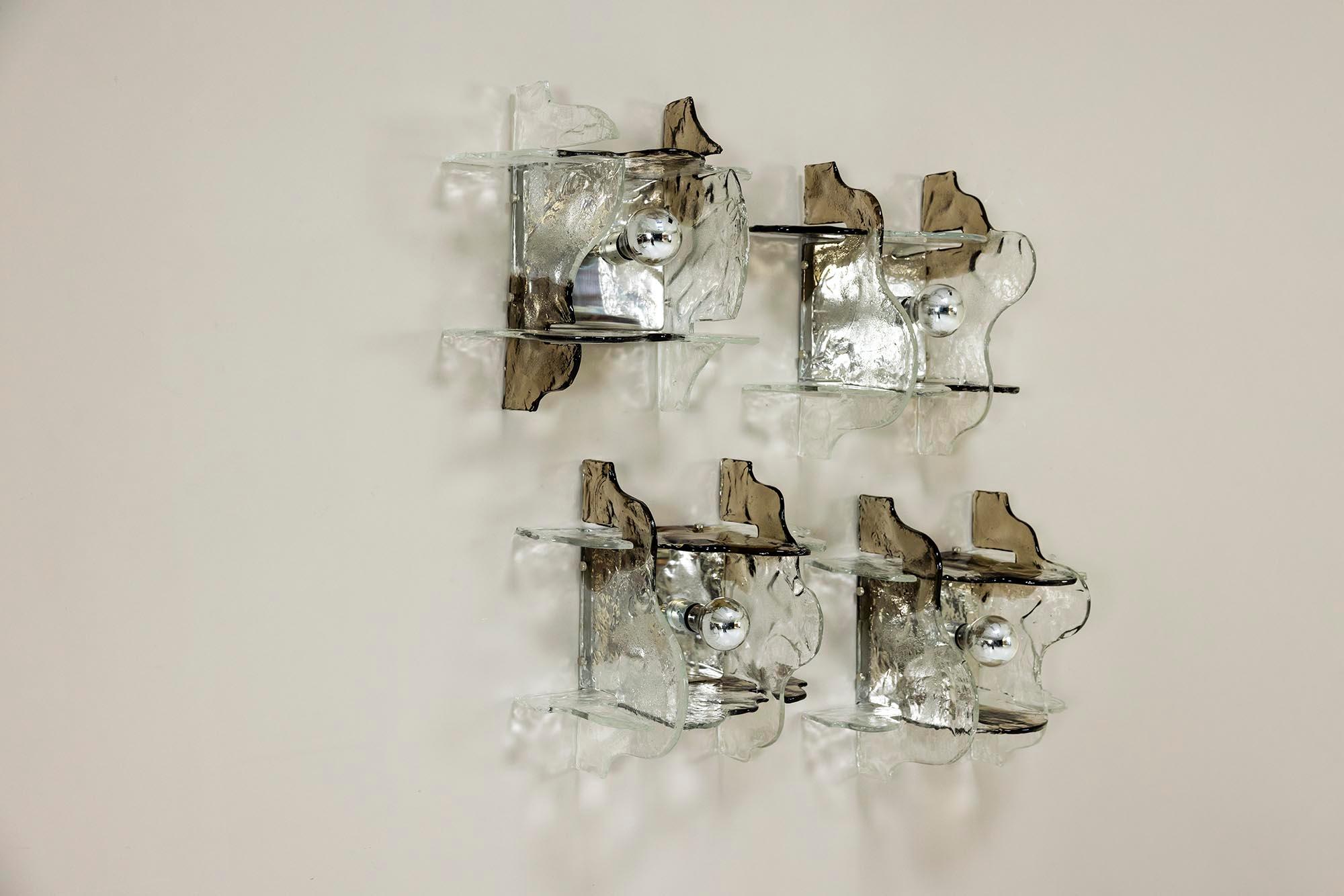 Italiano Set di quattro lampade da parete o da soffitto LP 263 di Carlo Nason per Mazzega in vendita