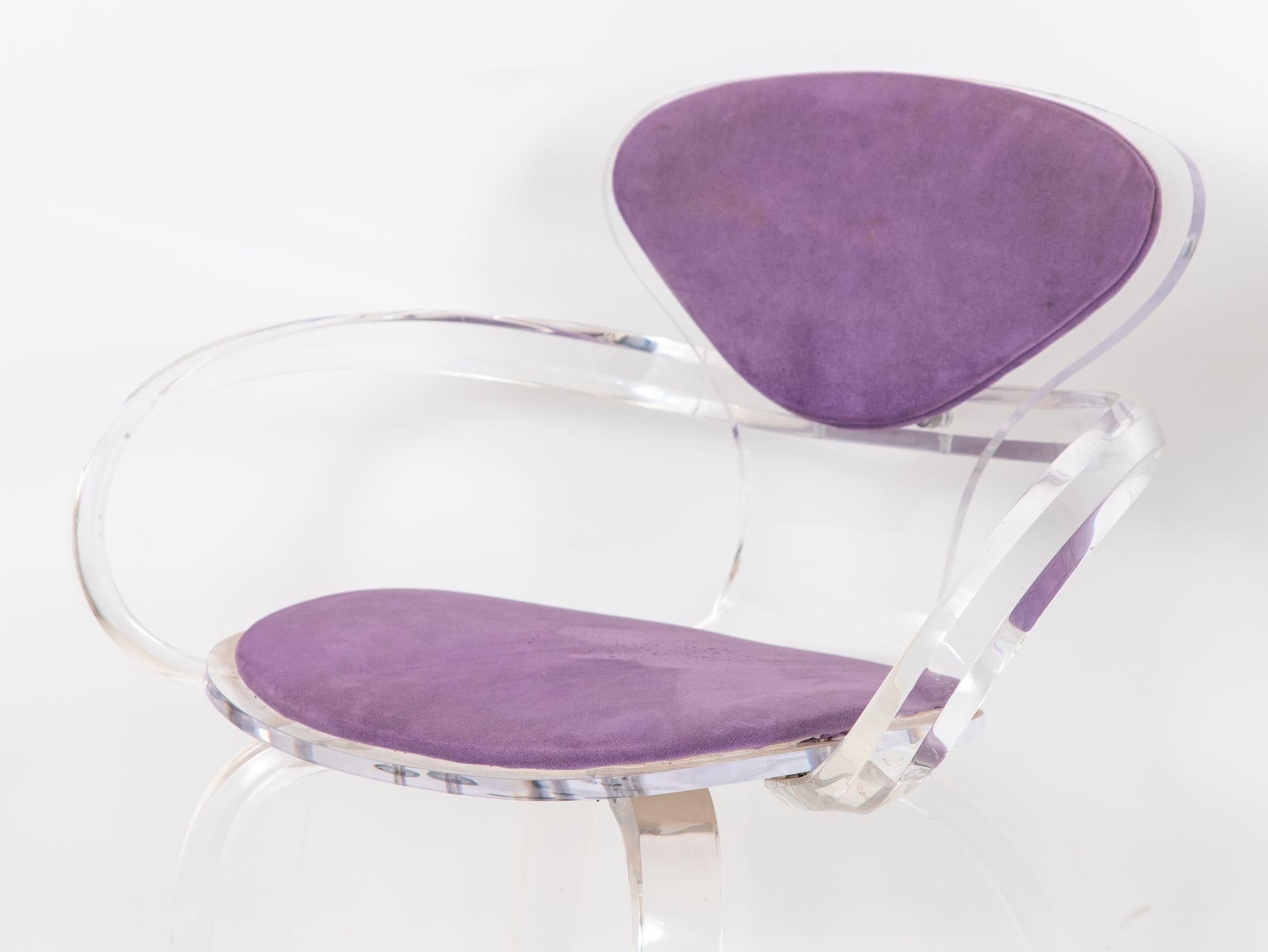 Set of Four Lucite Pretzel Chairs in the Style of Cherner, 1970s 2