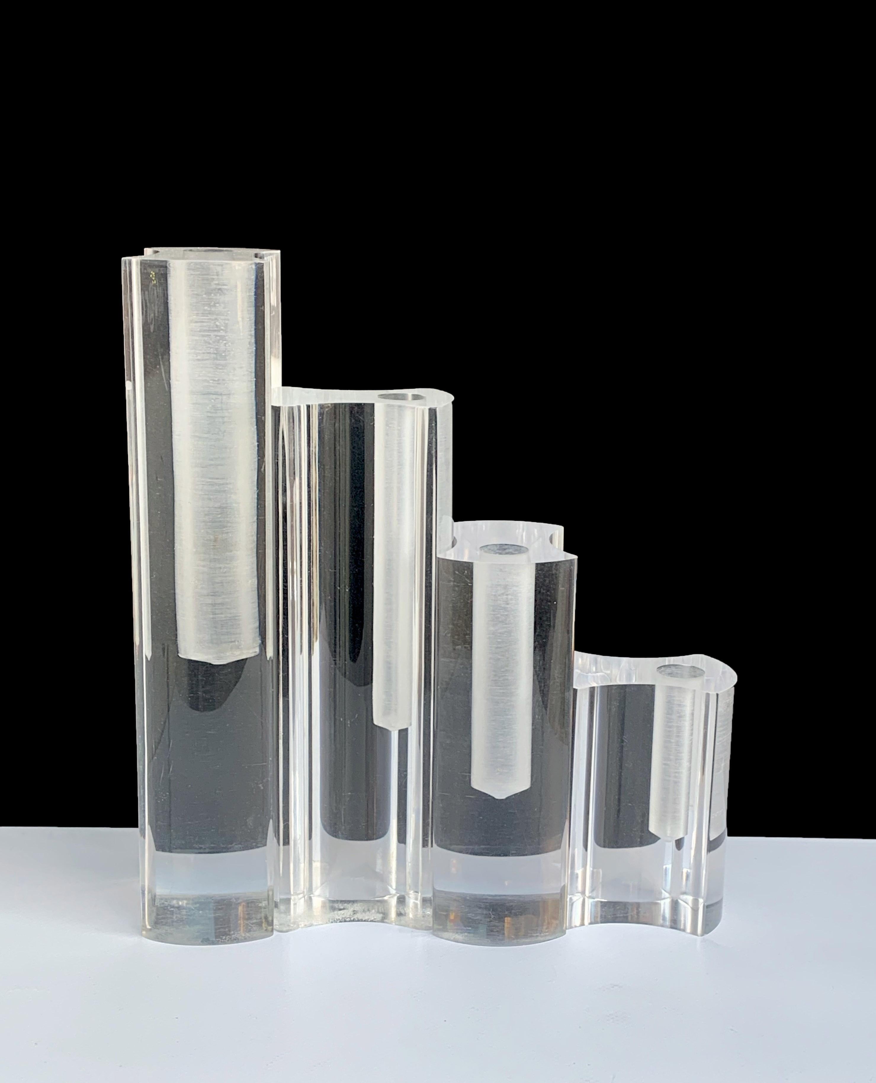 Set of Four Lucite Vases by Guzzini, Italy, 1970s Mid-Century Modern 5