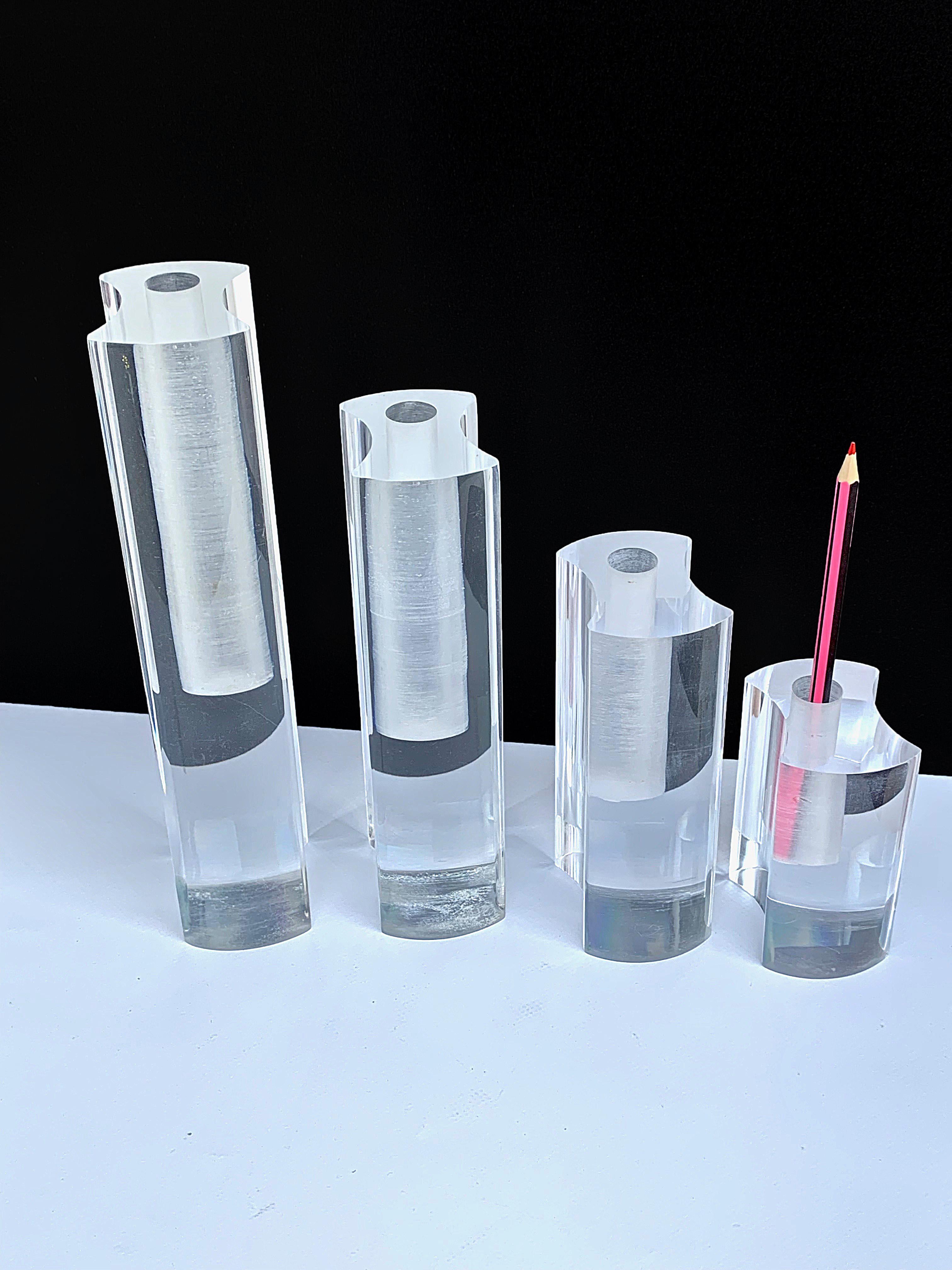 Late 20th Century Set of Four Lucite Vases by Guzzini, Italy, 1970s Mid-Century Modern