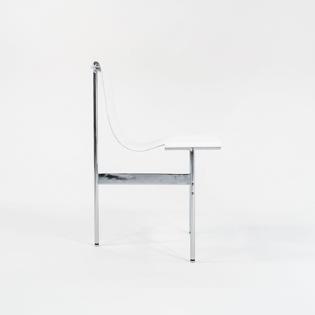 Acier Ensemble de quatre chaises de salle à manger à dossier Gratz TG-10 en cuir avec cadre, fabriquées sur commande en vente