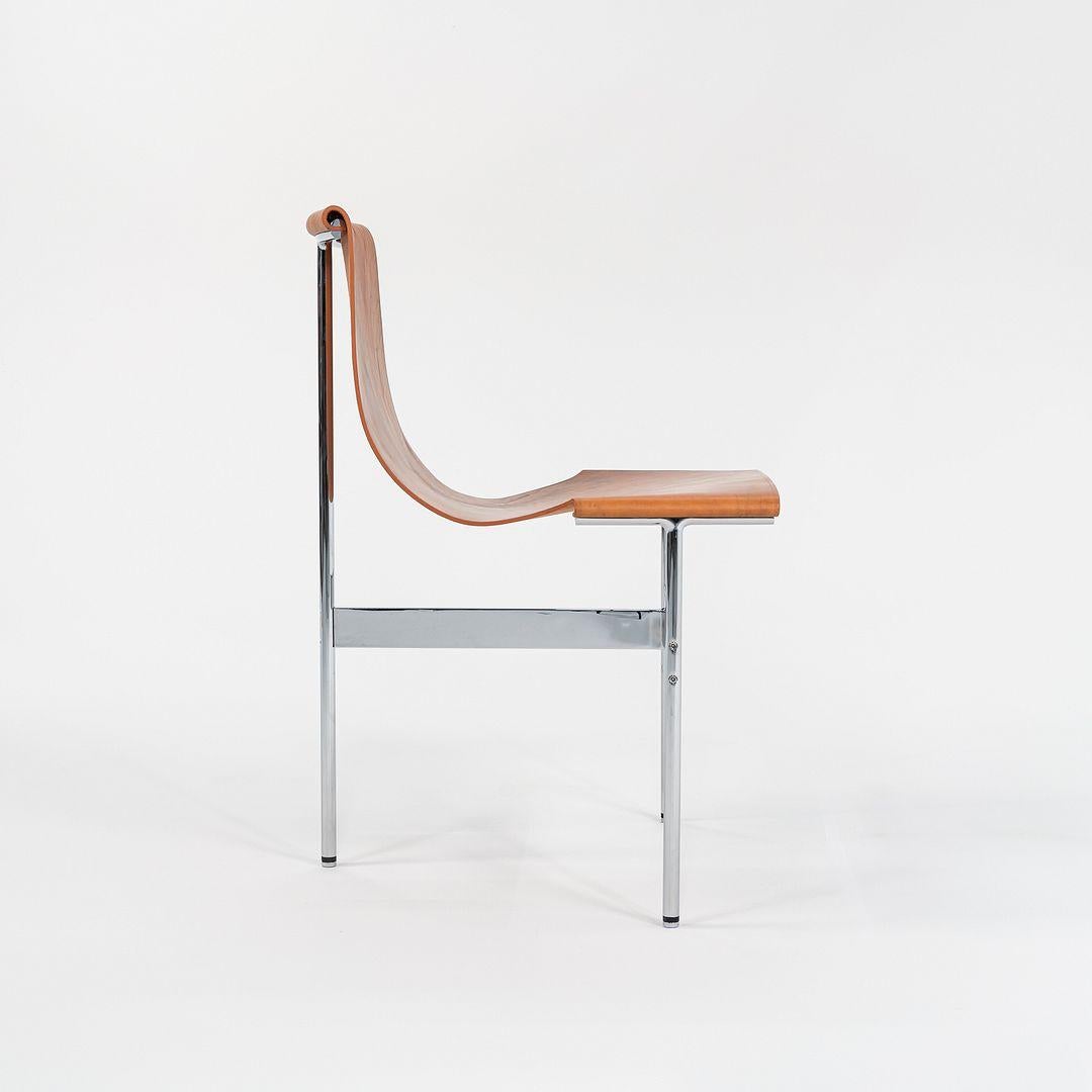 Ensemble de quatre chaises de salle à manger à dossier Gratz TG-10 en cuir avec cadre, fabriquées sur commande en vente 1