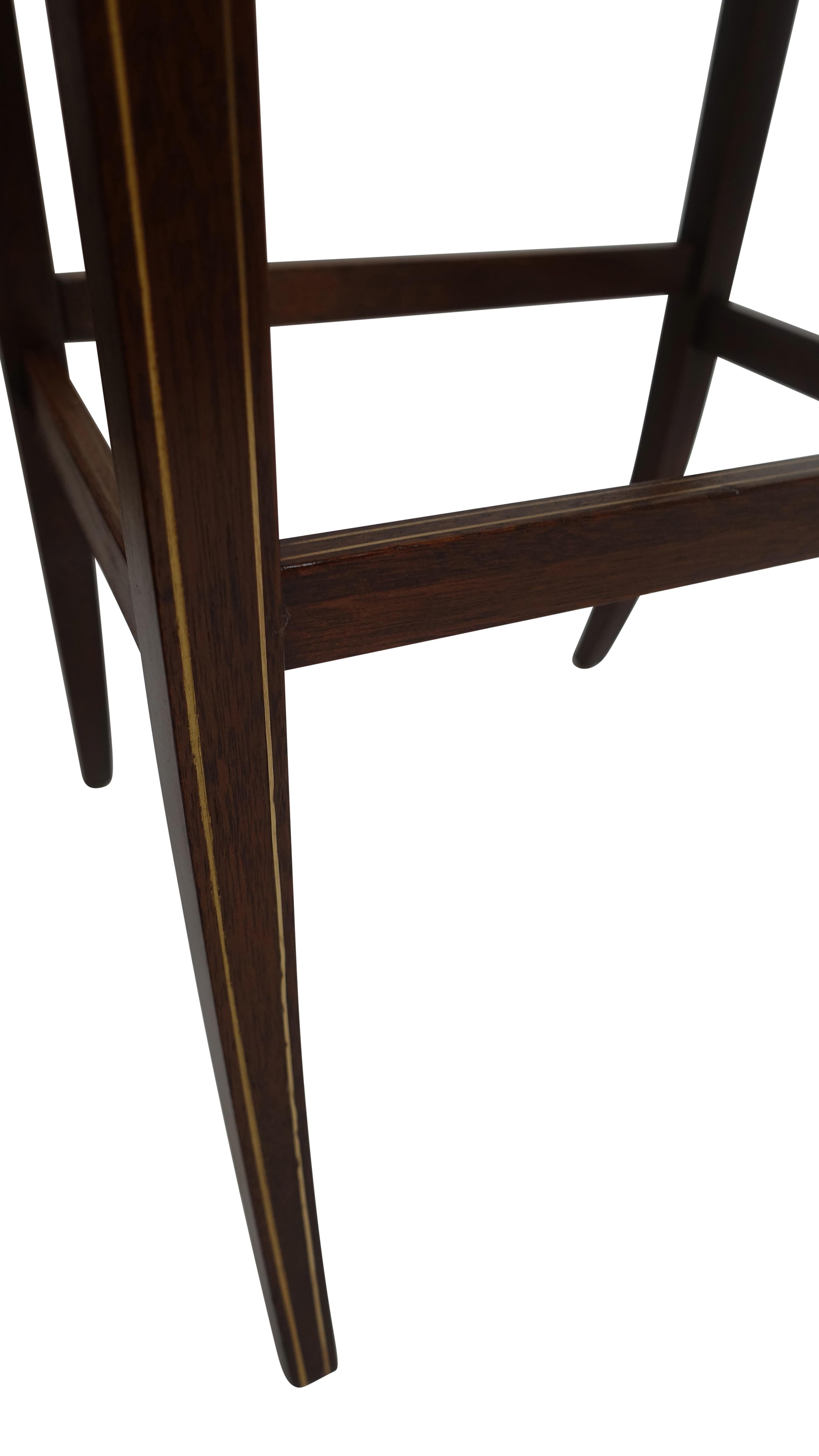 Set of Four Mahogany Nesting Tables with Brass Inlay and Trim, Mid-20th Century For Sale 1