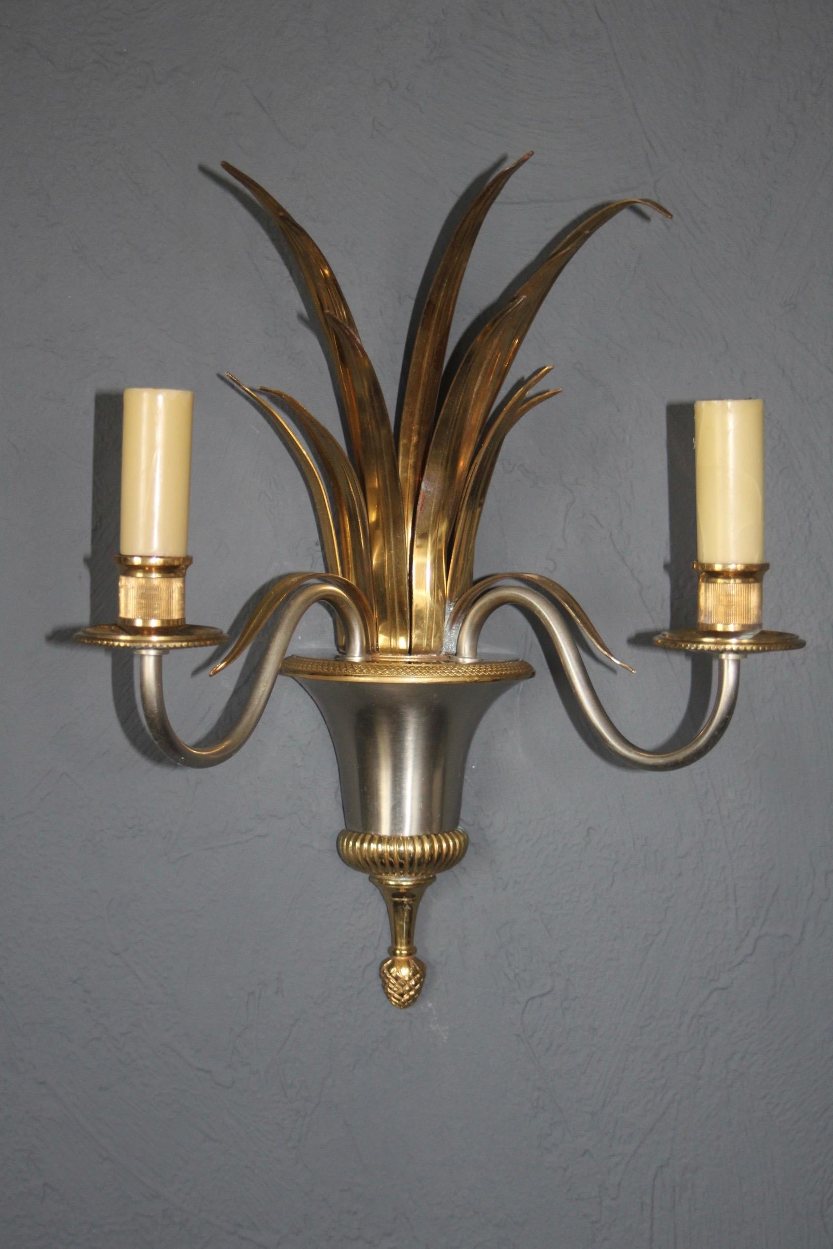 Set of Four Maison Charles Wall Light In Good Condition In grand Lancy, CH