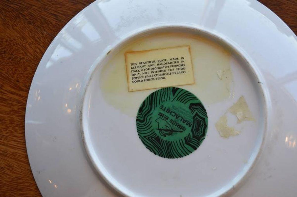 Set of Four Malachite Fornasetti Plates In Good Condition For Sale In Los Angeles, CA
