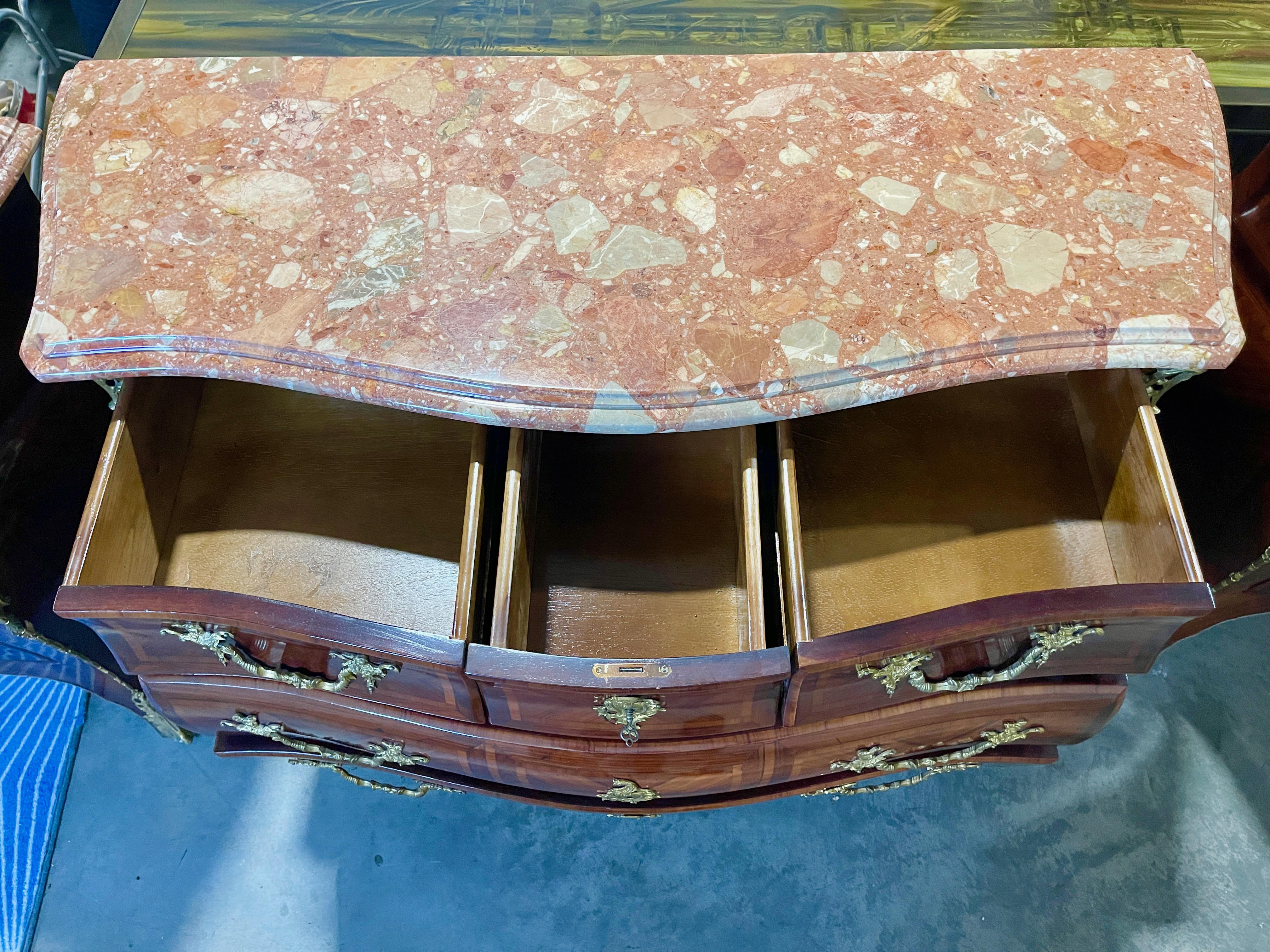 Set of Four Marble Top Italian Bombe Commodes  For Sale 8