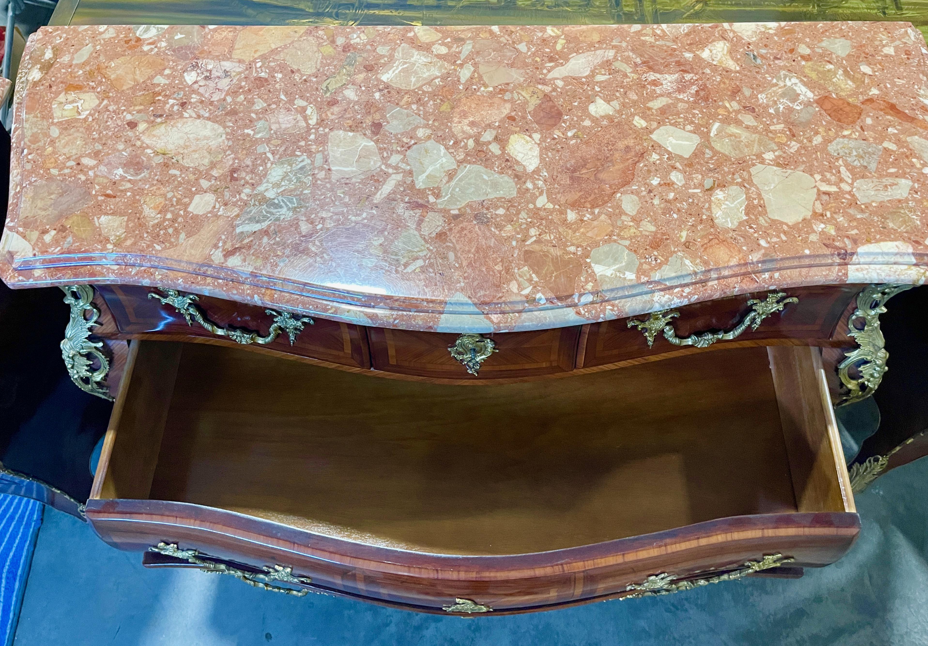 Set of Four Marble Top Italian Bombe Commodes  For Sale 9