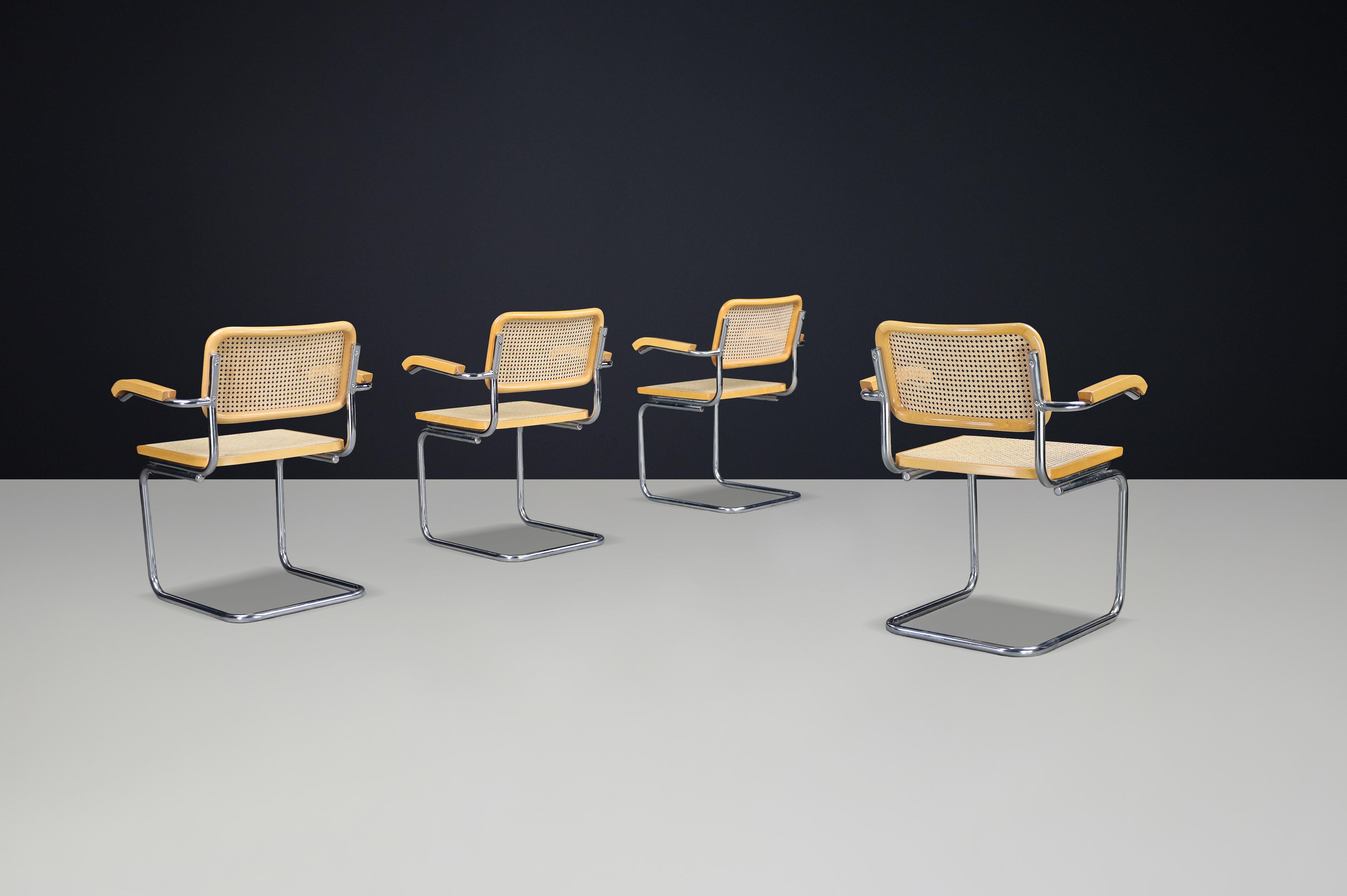 Italian Set of Four Marcel Breuer B32 Cesca Arm Chairs, Italy, 1970s For Sale