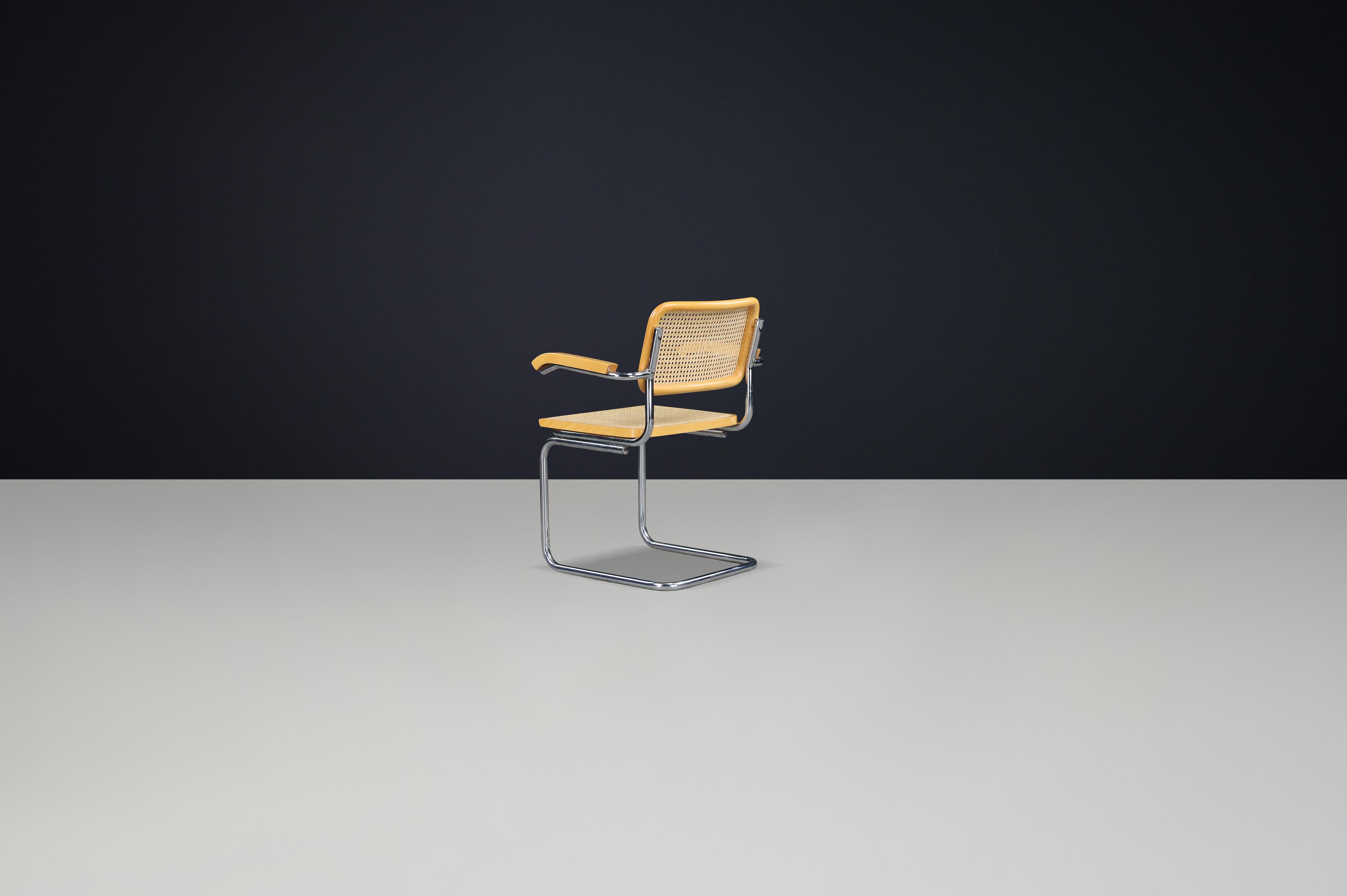 Set of Four Marcel Breuer B32 Cesca Arm Chairs, Italy, 1970s In Good Condition For Sale In Almelo, NL