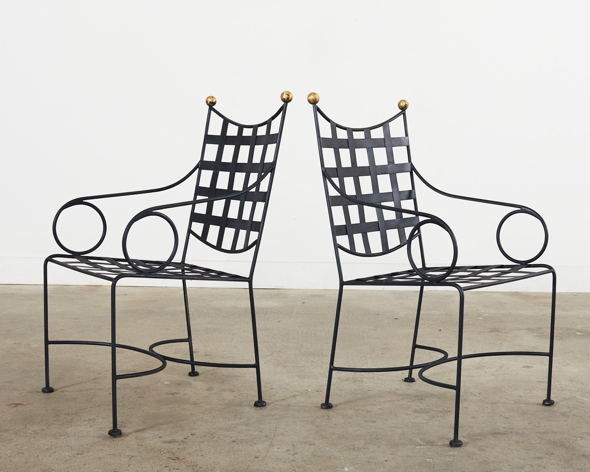 Ensemble de quatre chaises de salle à manger de style Mario Papperzini en fer et bronze  en vente 4