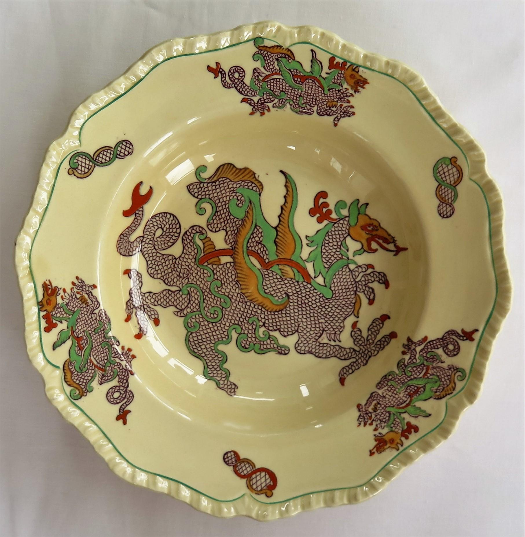Set of FOUR Masons Ironstone Bowls in Chinese Dragon Pattern, circa 1900 For Sale 1