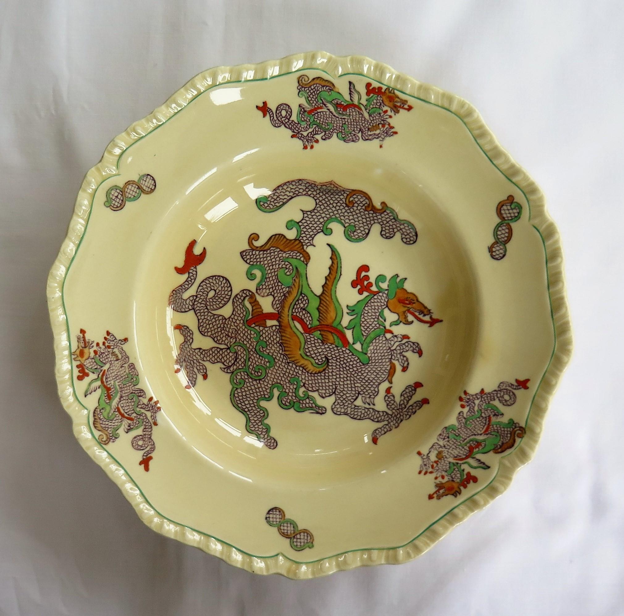 Set of FOUR Masons Ironstone Large Bowls in Chinese Dragon Pattern, Circa 1900 For Sale 3