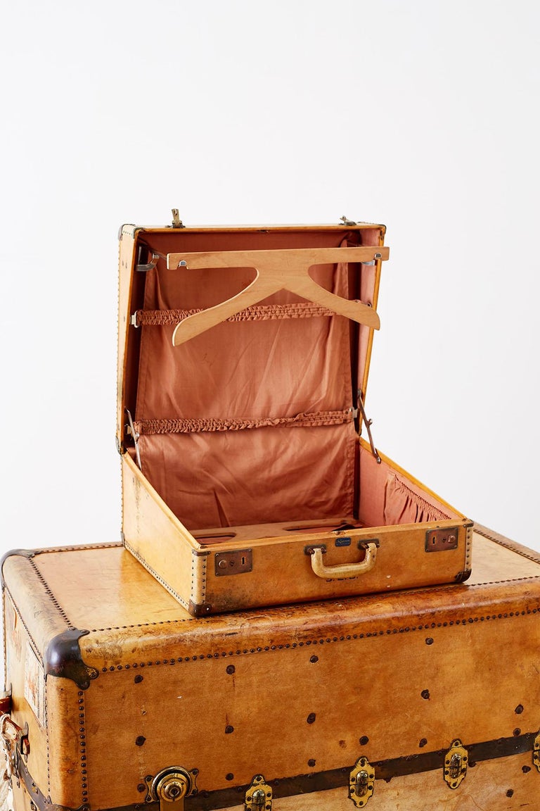 Set of Four Matching Steamer Trunk and Luggage at 1stdibs