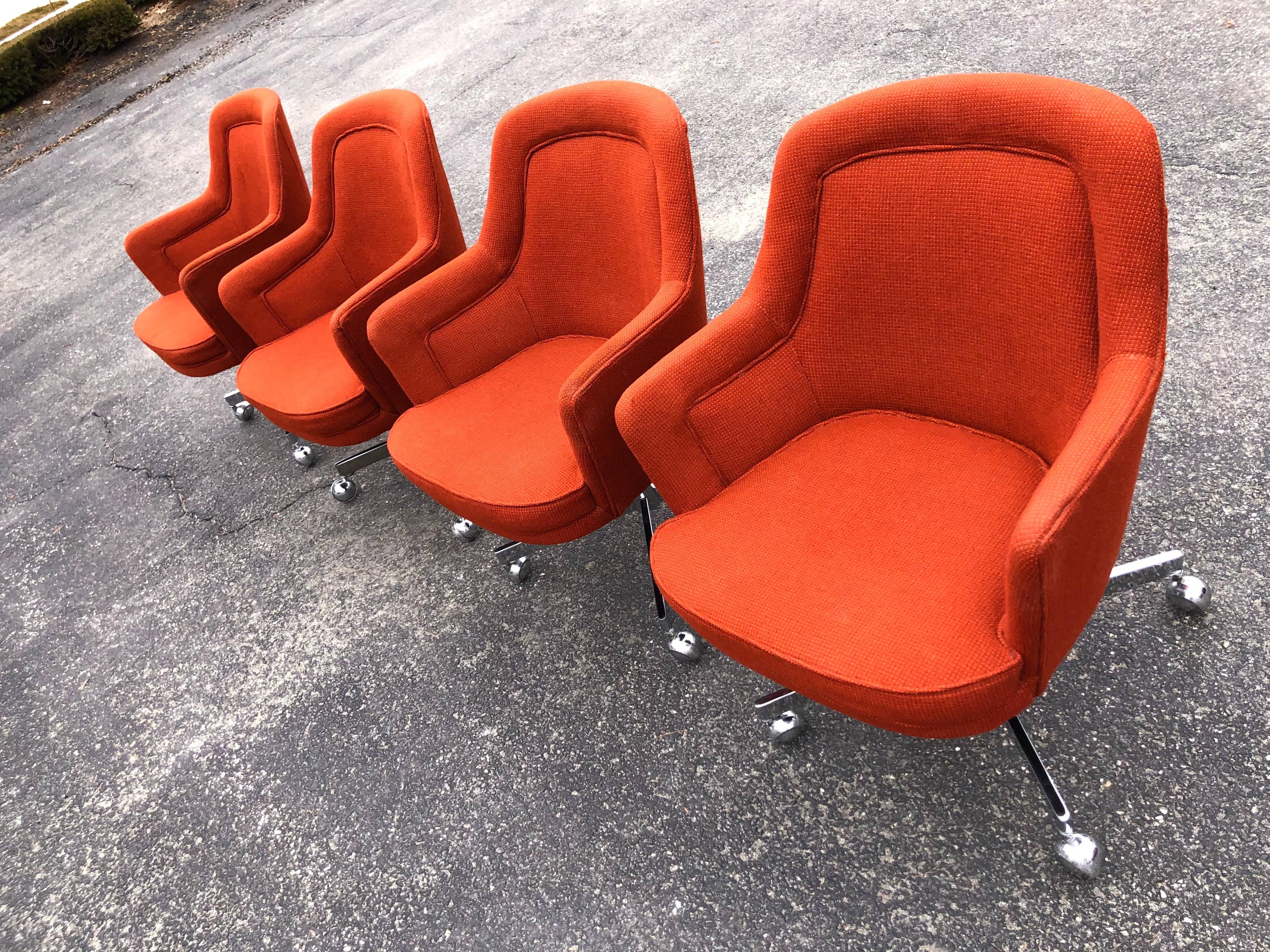 Mid-Century Modern Set of Four Chairs, in the style of Max Pearson for Knoll