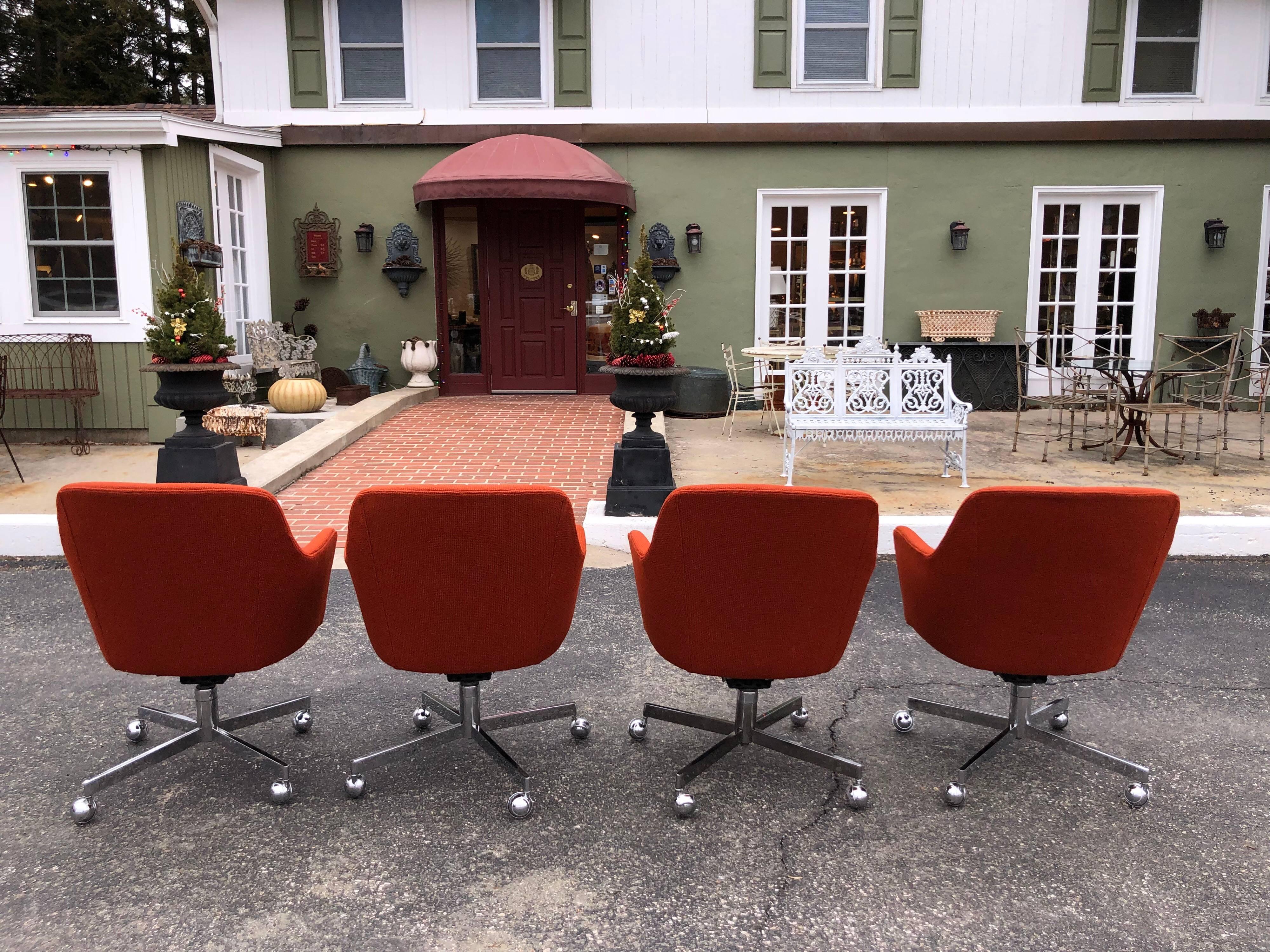 Set of Four Chairs, in the style of Max Pearson for Knoll 2