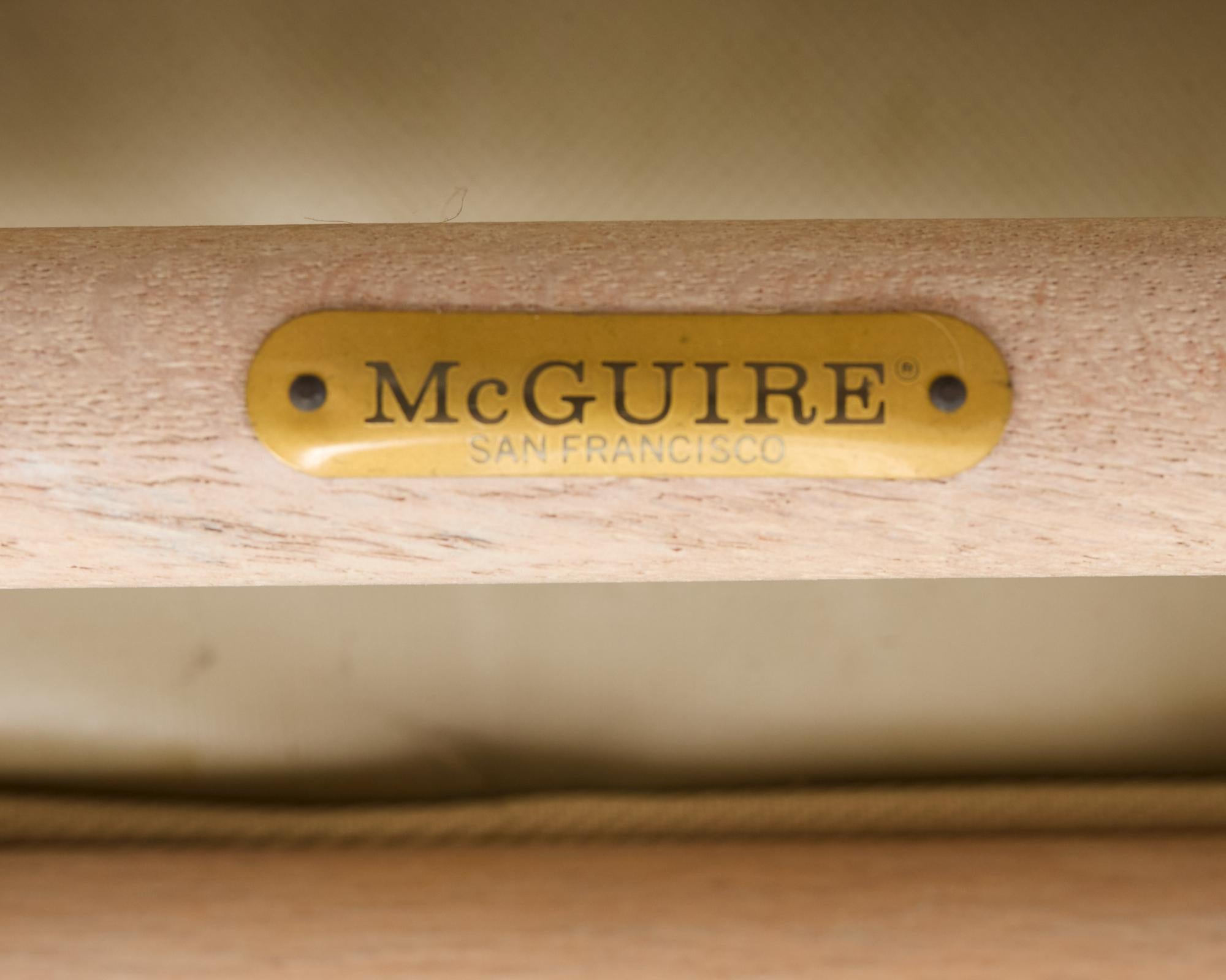 Ensemble de quatre chaises de direction de style Campaigner en céramique McGuire en vente 7