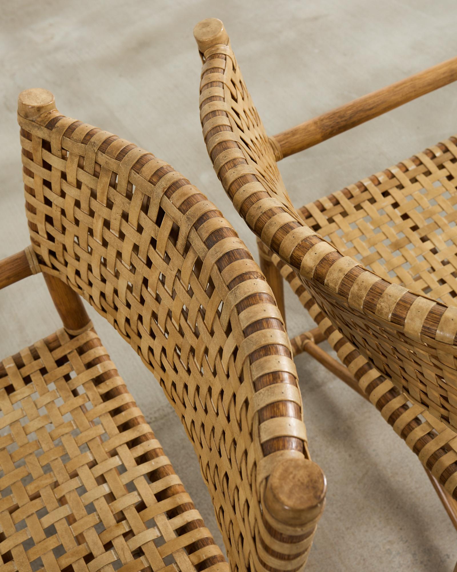 Set di quattro poltrone da pranzo McGuire in rattan intrecciato in vendita 4