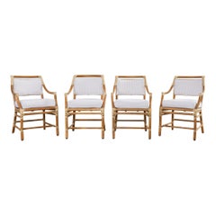 Set aus vier organischen, modernen McGuire-Rattan-Esszimmerstühlen