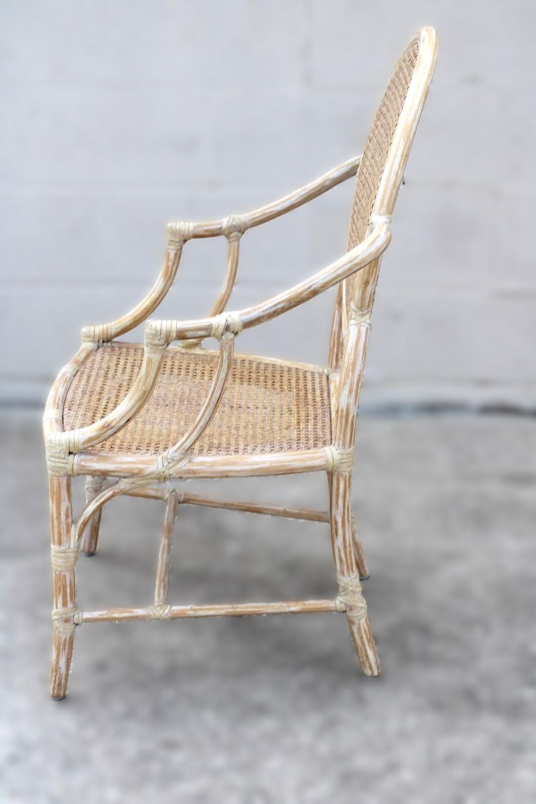 Ensemble de quatre fauteuils de salle à manger McGuire en rotin à dossier canné ovale, style moderne organique en vente 10