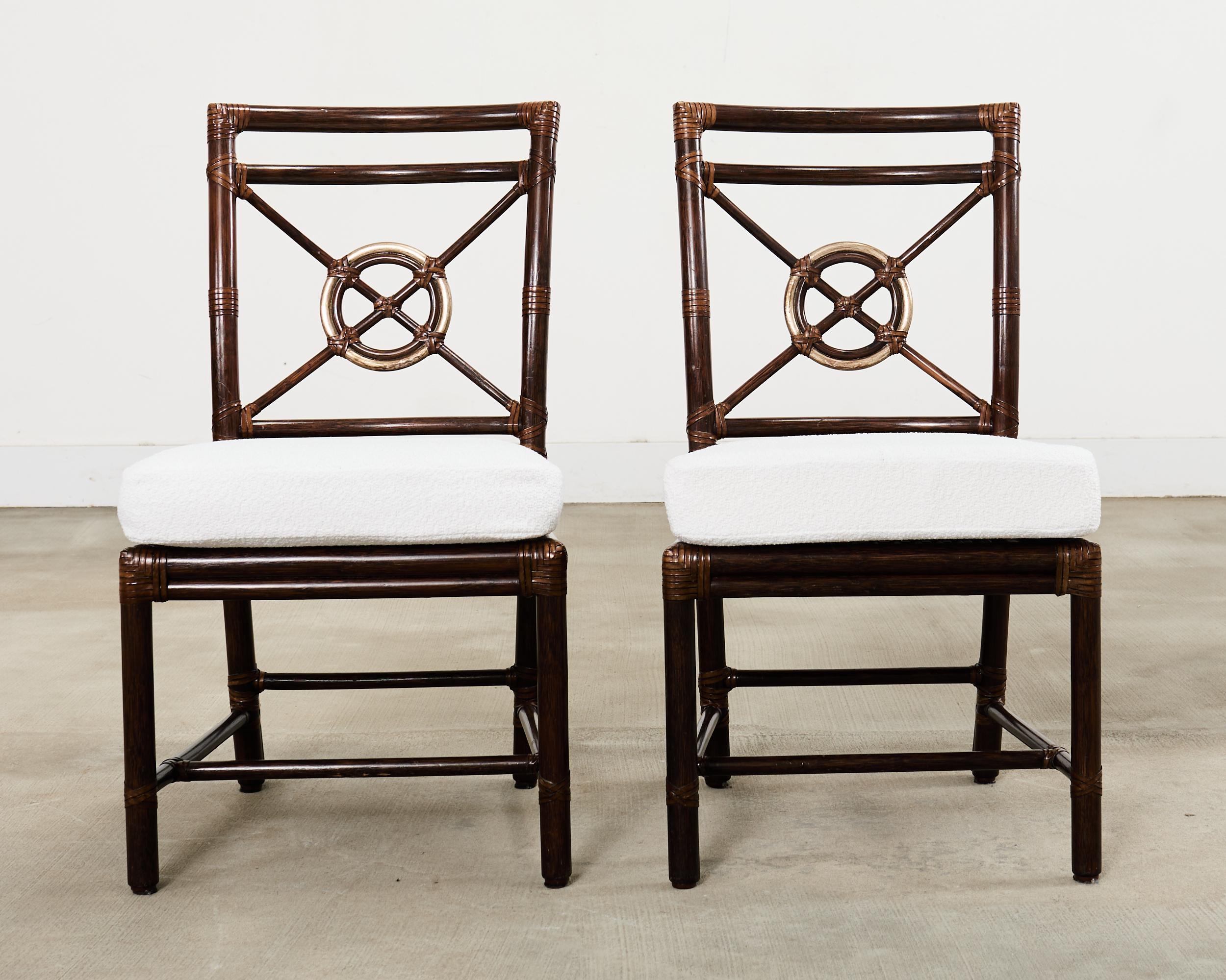 Fatto a mano Set di quattro sedie da pranzo McGuire Rattan Target in Boucle in vendita