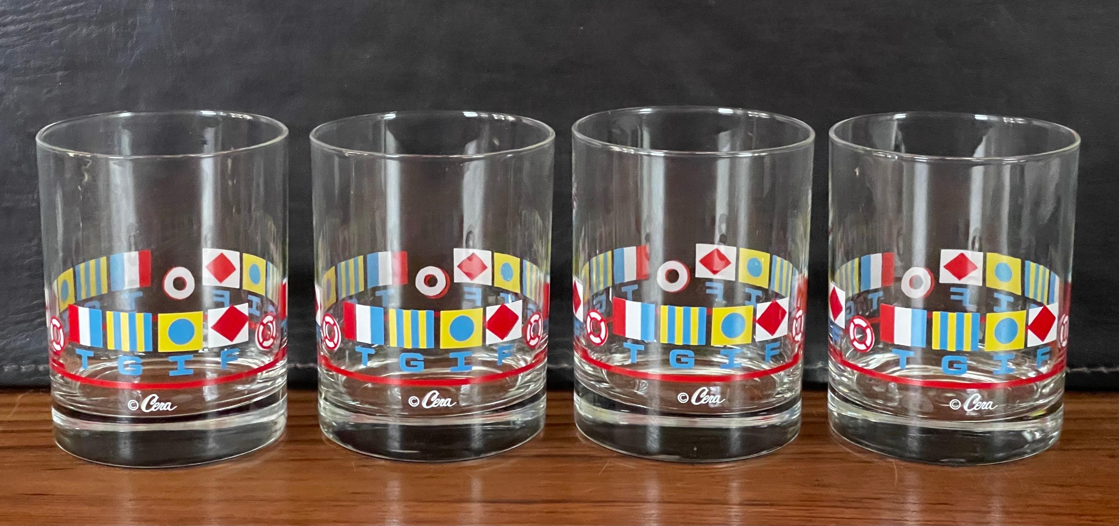 Ensemble de quatre verres longs MCM « TGIF / Nautical Flags » par Cera en vente 4