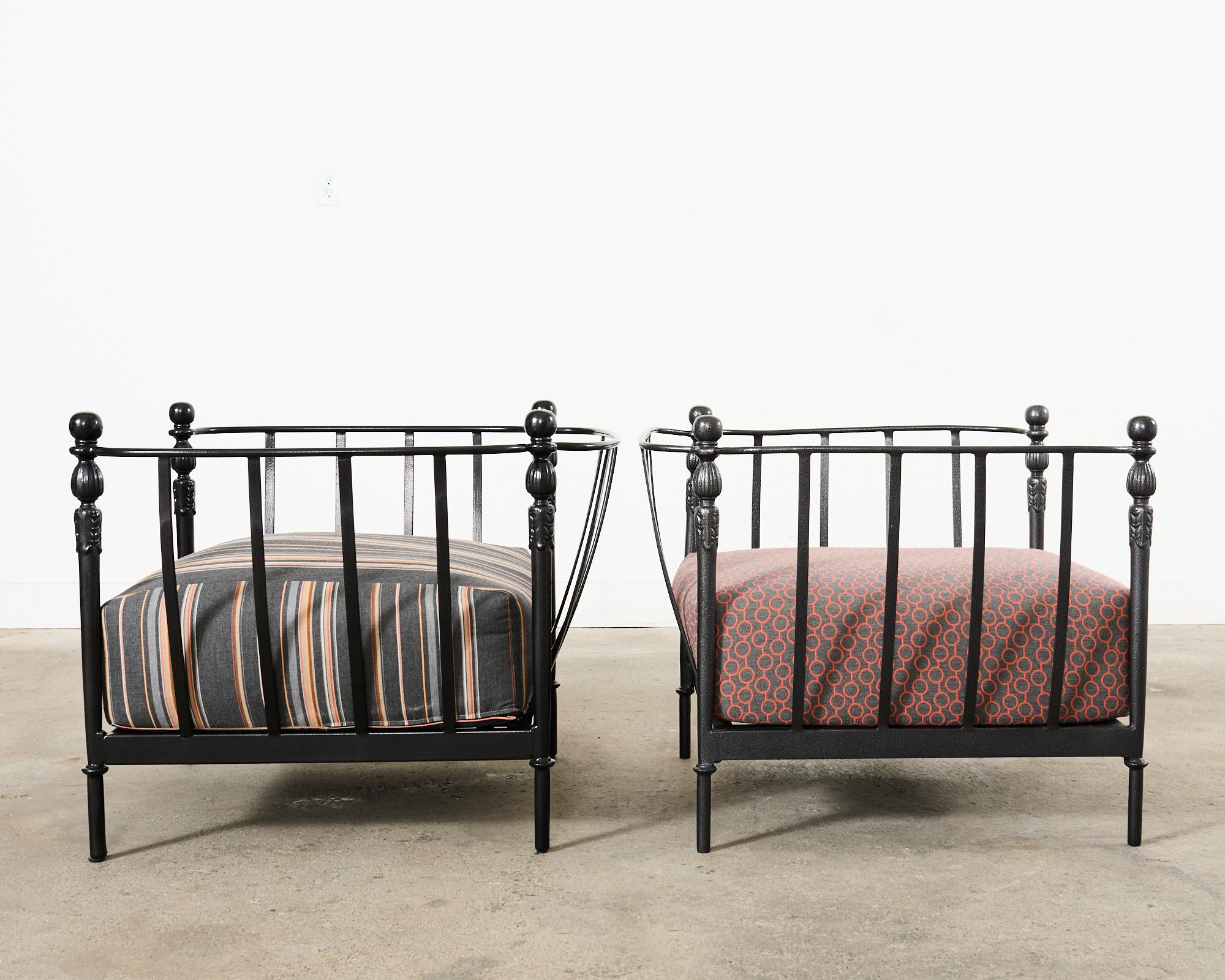Ensemble de quatre chaises Montecito de Michael Taylor Design en vente 1