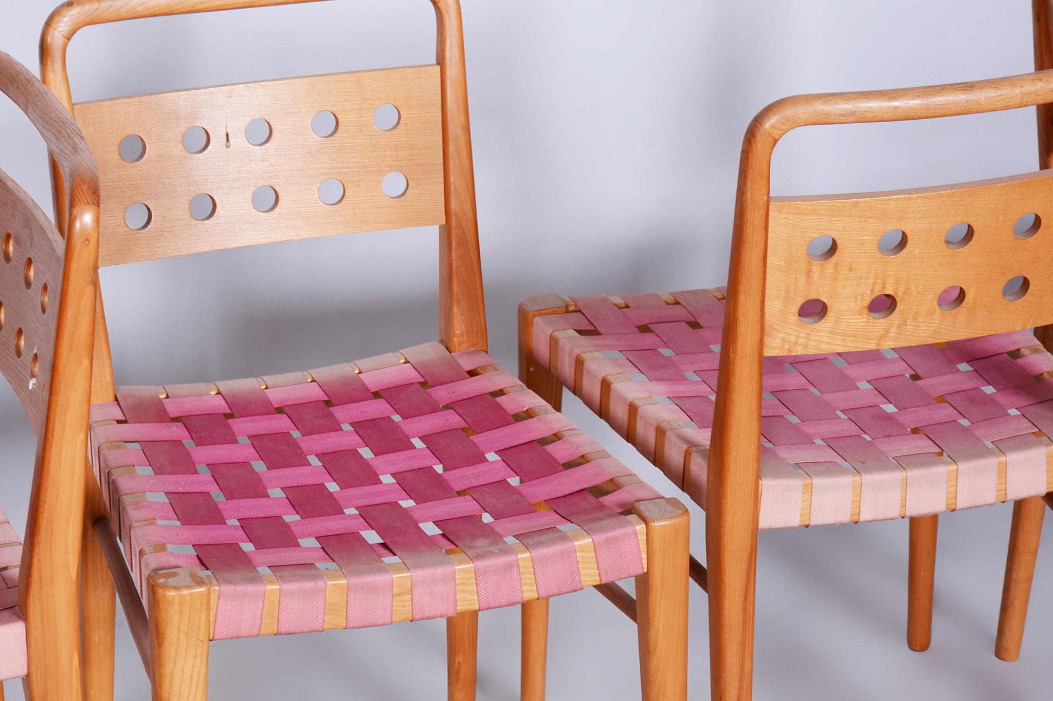Set of Four Midcentury Ash Dining Chairs, Original Condition, Czechia, 1950s In Good Condition For Sale In Horomerice, CZ