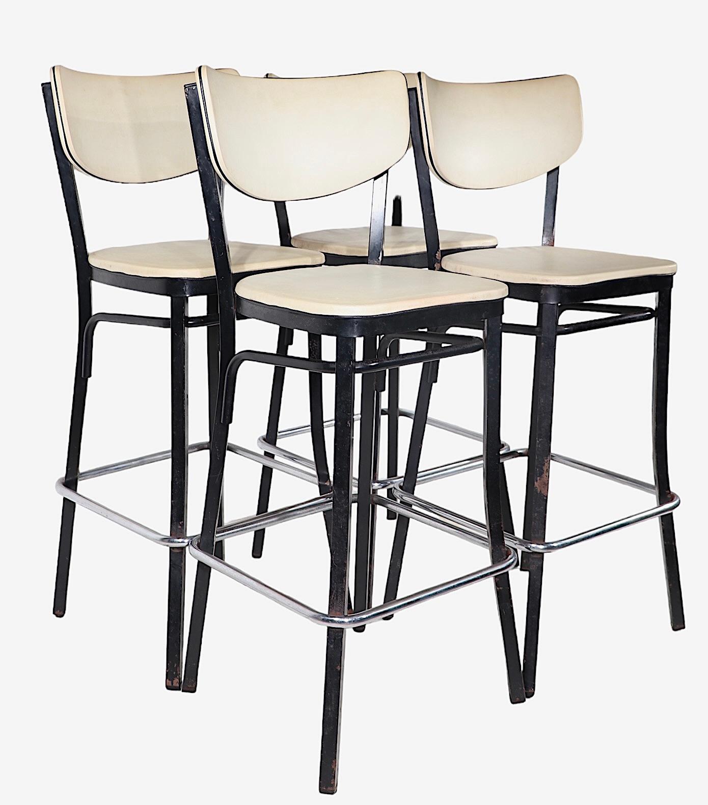 Set of Four Mid Century Bar Stools by Finer Chrome Products Co. Inc. c 1950/1960 For Sale 3