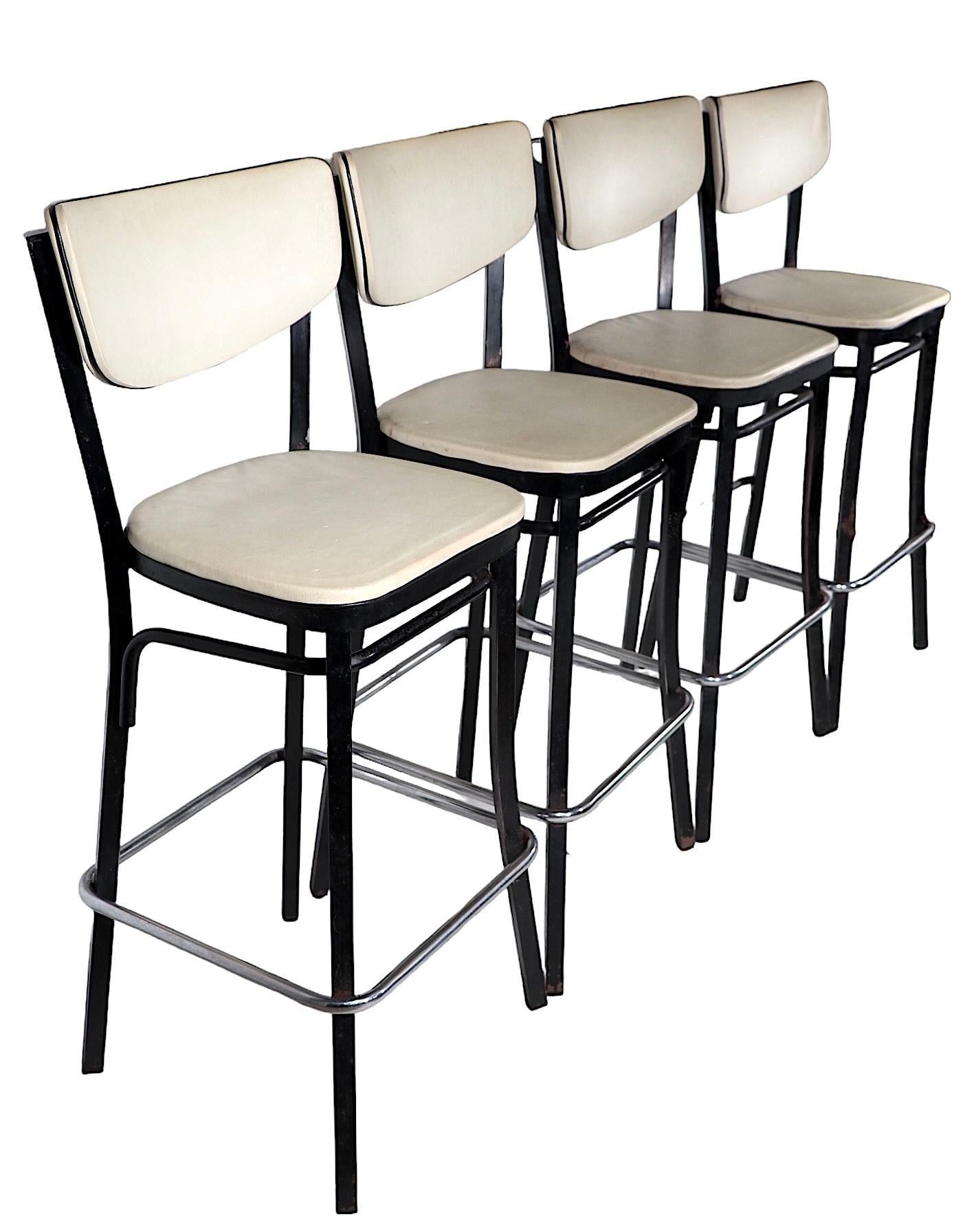 Set of Four Mid Century Bar Stools by Finer Chrome Products Co. Inc. c 1950/1960 For Sale 6