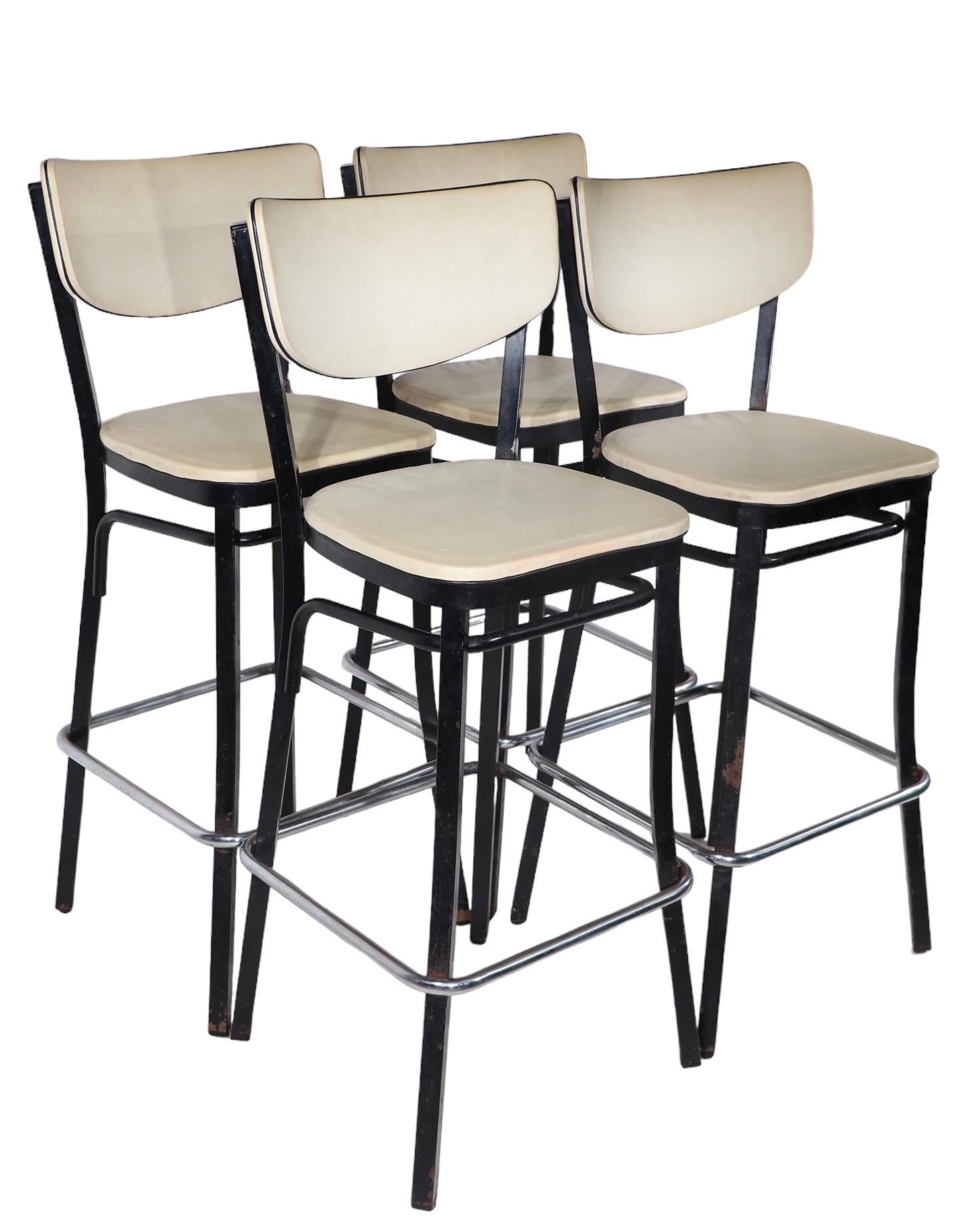 Set of Four Mid Century Bar Stools by Finer Chrome Products Co. Inc. c 1950/1960 For Sale 2
