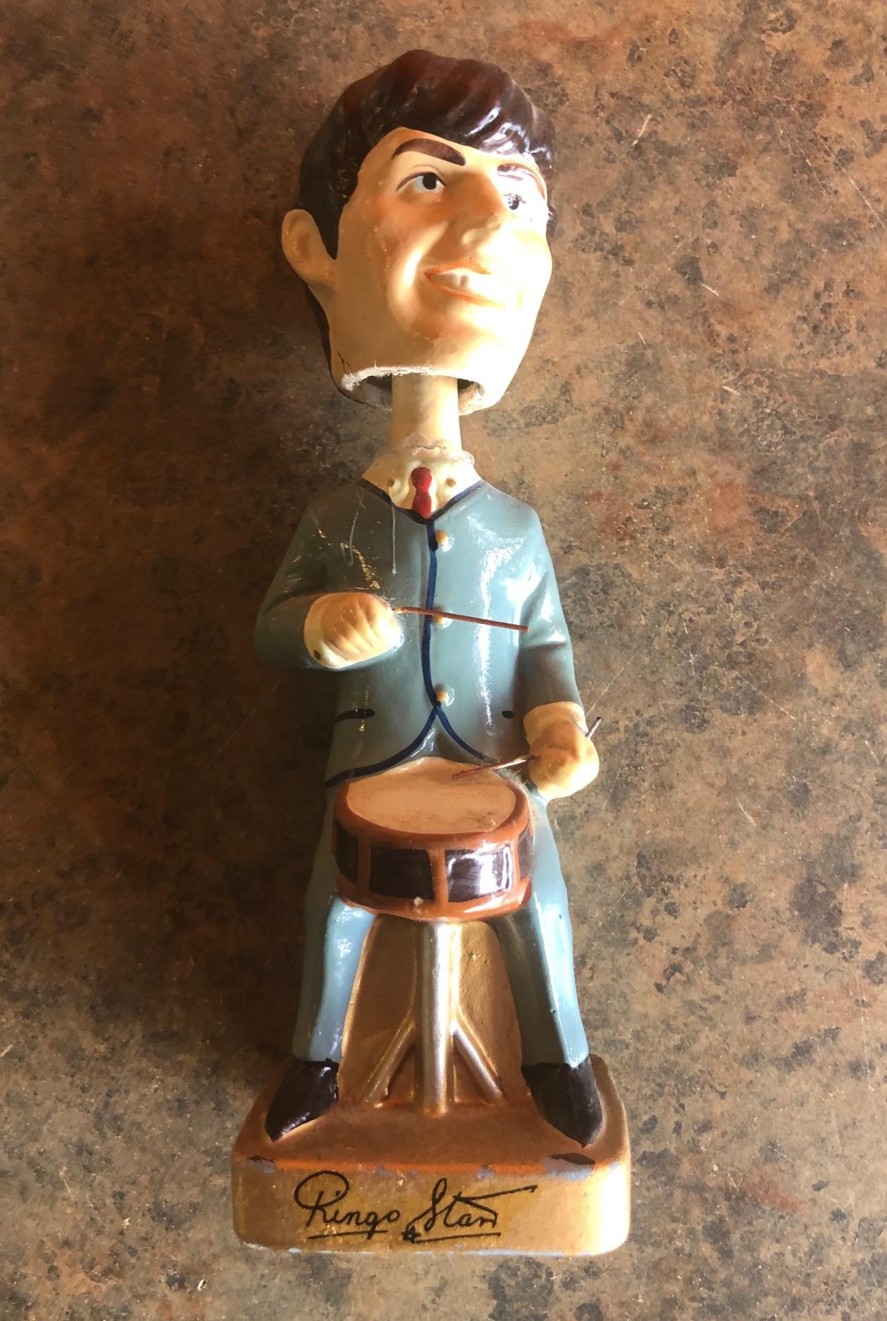 Set of Four Midcentury Beatles Bobble Head Figures by Car Mascot In Good Condition In San Diego, CA