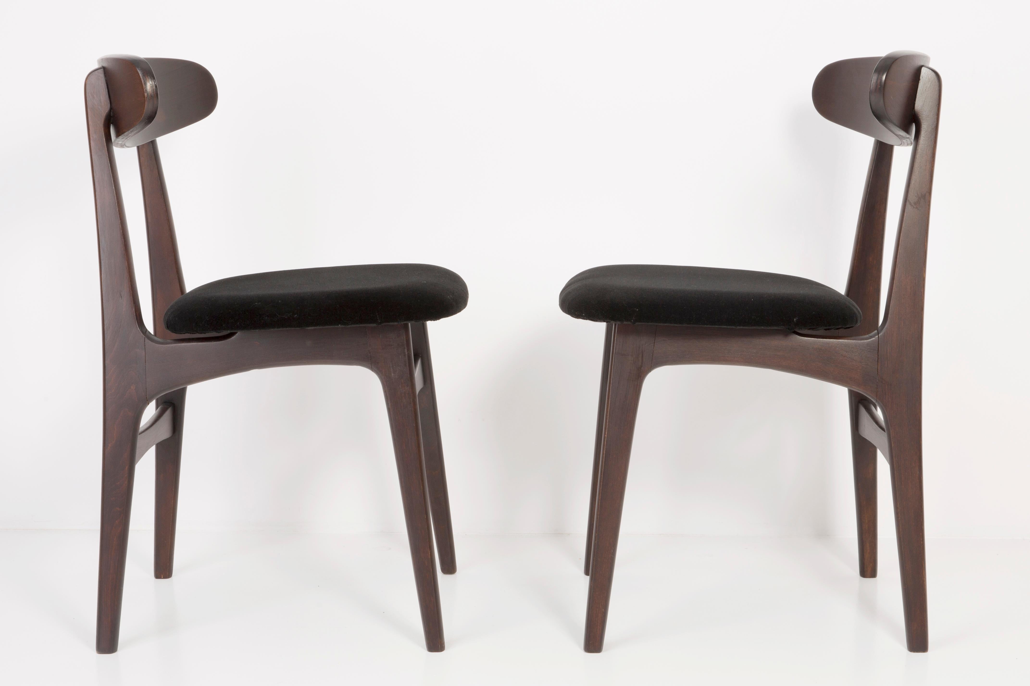 Polish Set of Four Mid Century Black Velvet Chairs, 1960s For Sale