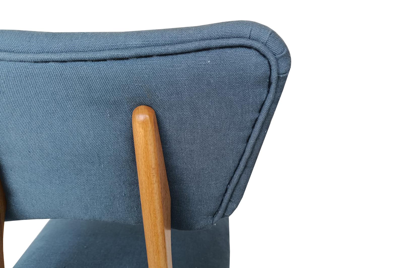 Hand-Crafted Set of Four Mid Century Butterfly Chairs, Denim Pierre Frey Linen, Europe, 1960s For Sale