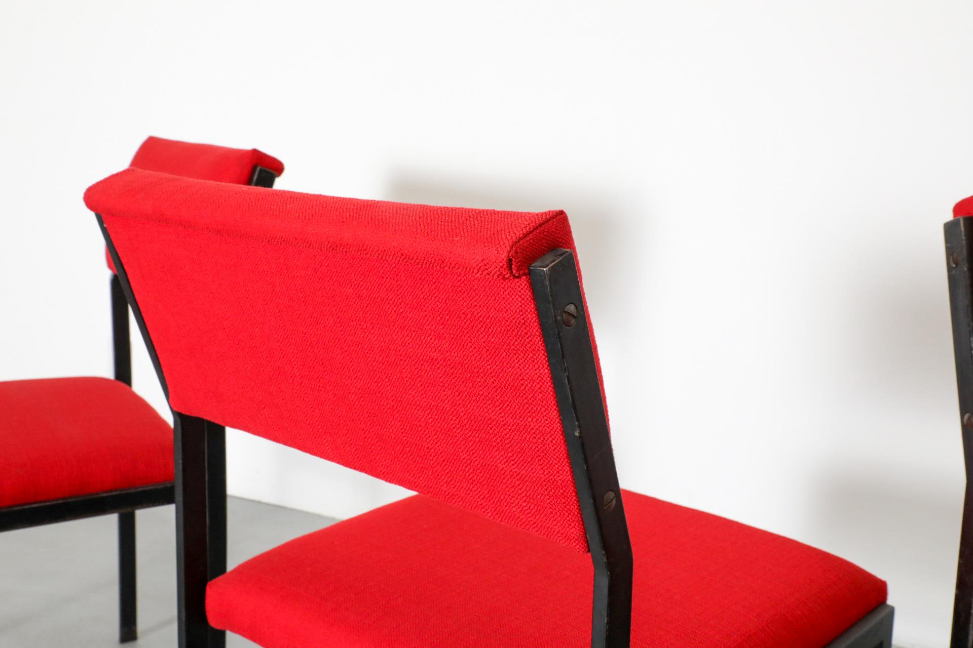 Ensemble de quatre chaises de salle à manger Cees Braakman du milieu du siècle, série japonaise, en rouge en vente 7
