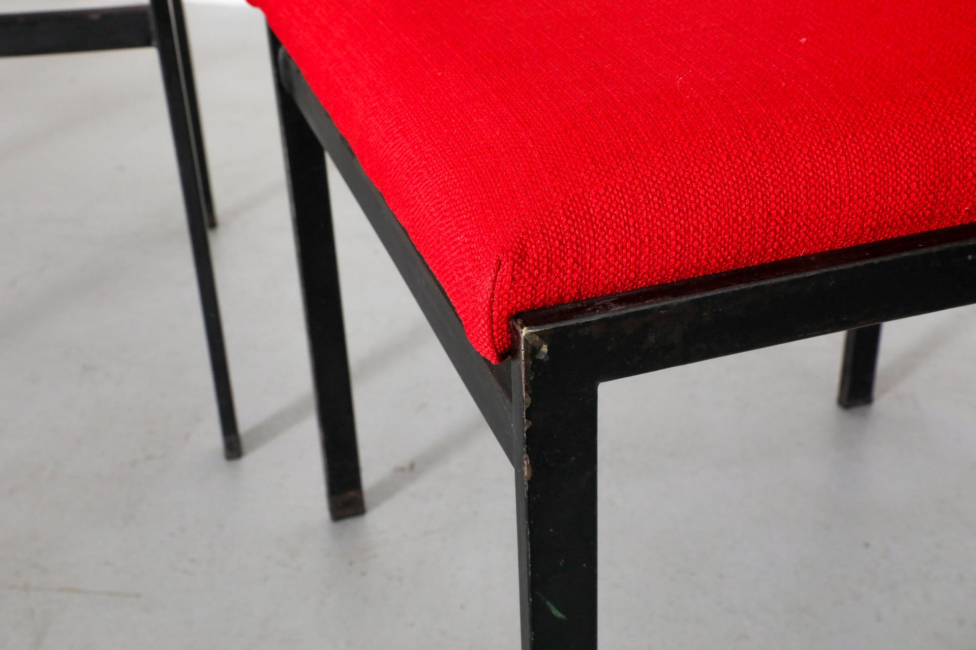 Ensemble de quatre chaises de salle à manger Cees Braakman du milieu du siècle, série japonaise, en rouge en vente 10