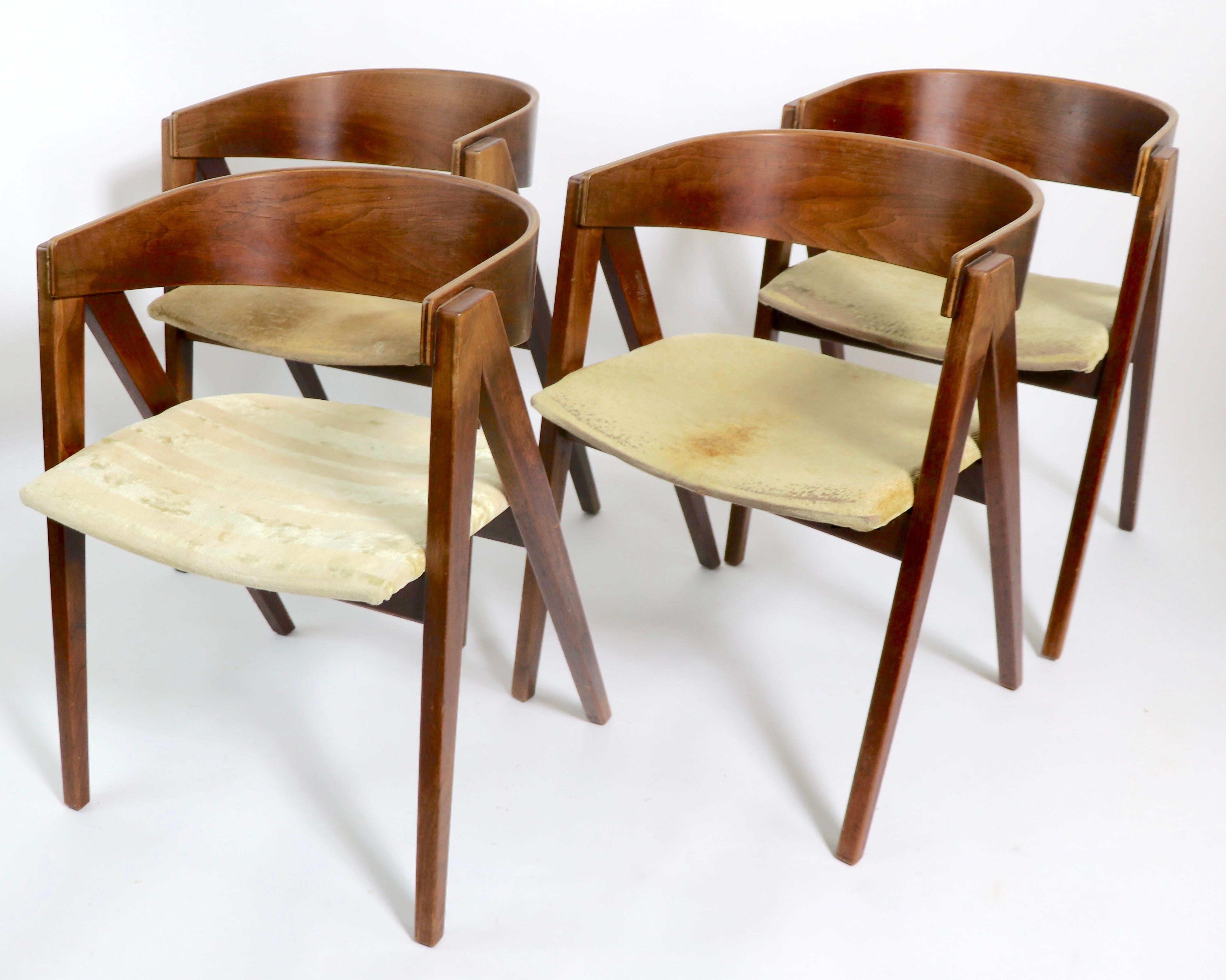 Set of Four Mid Century Compass Chairs by Allan Gould 2