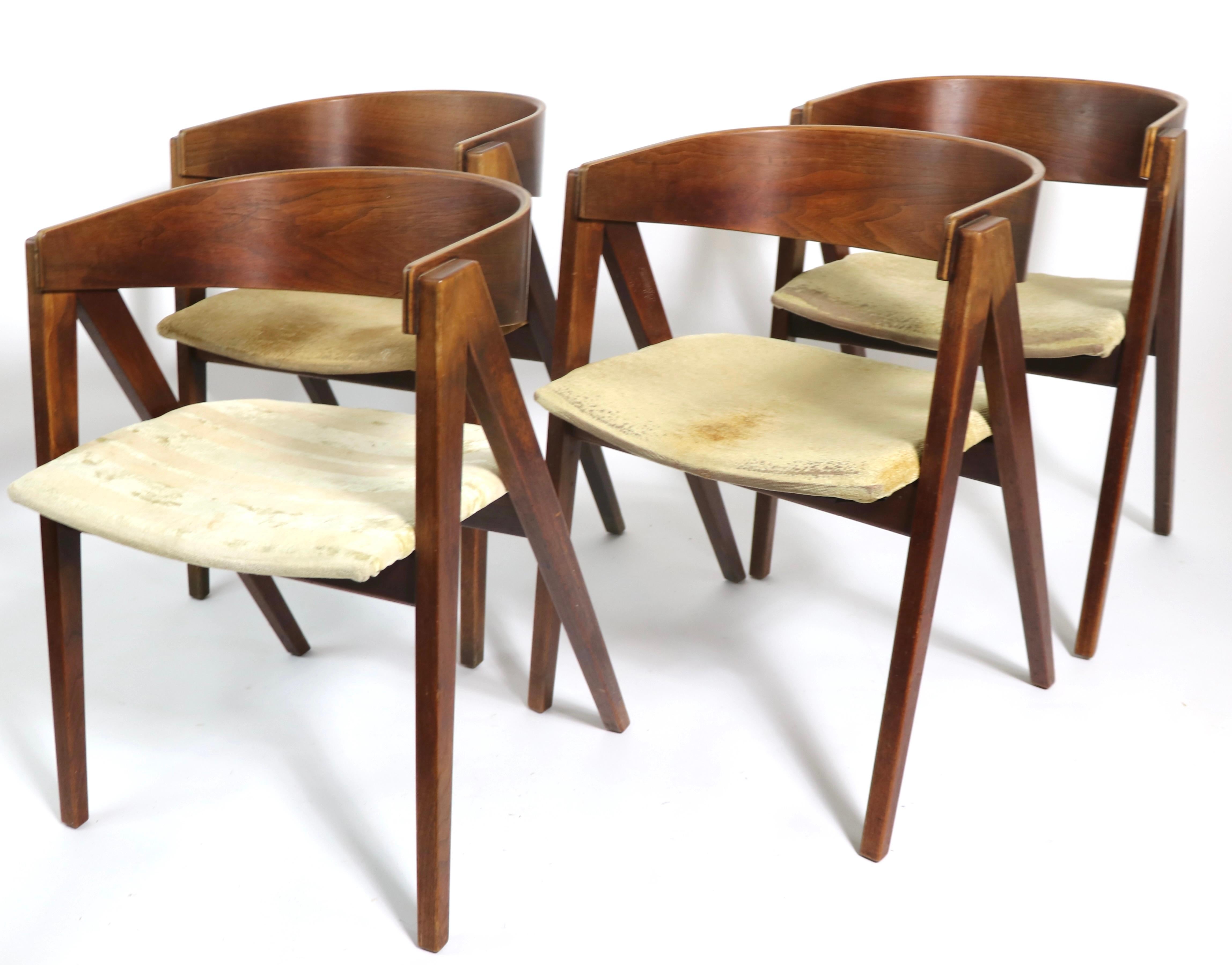 Set of Four Mid Century Compass Chairs by Allan Gould 3
