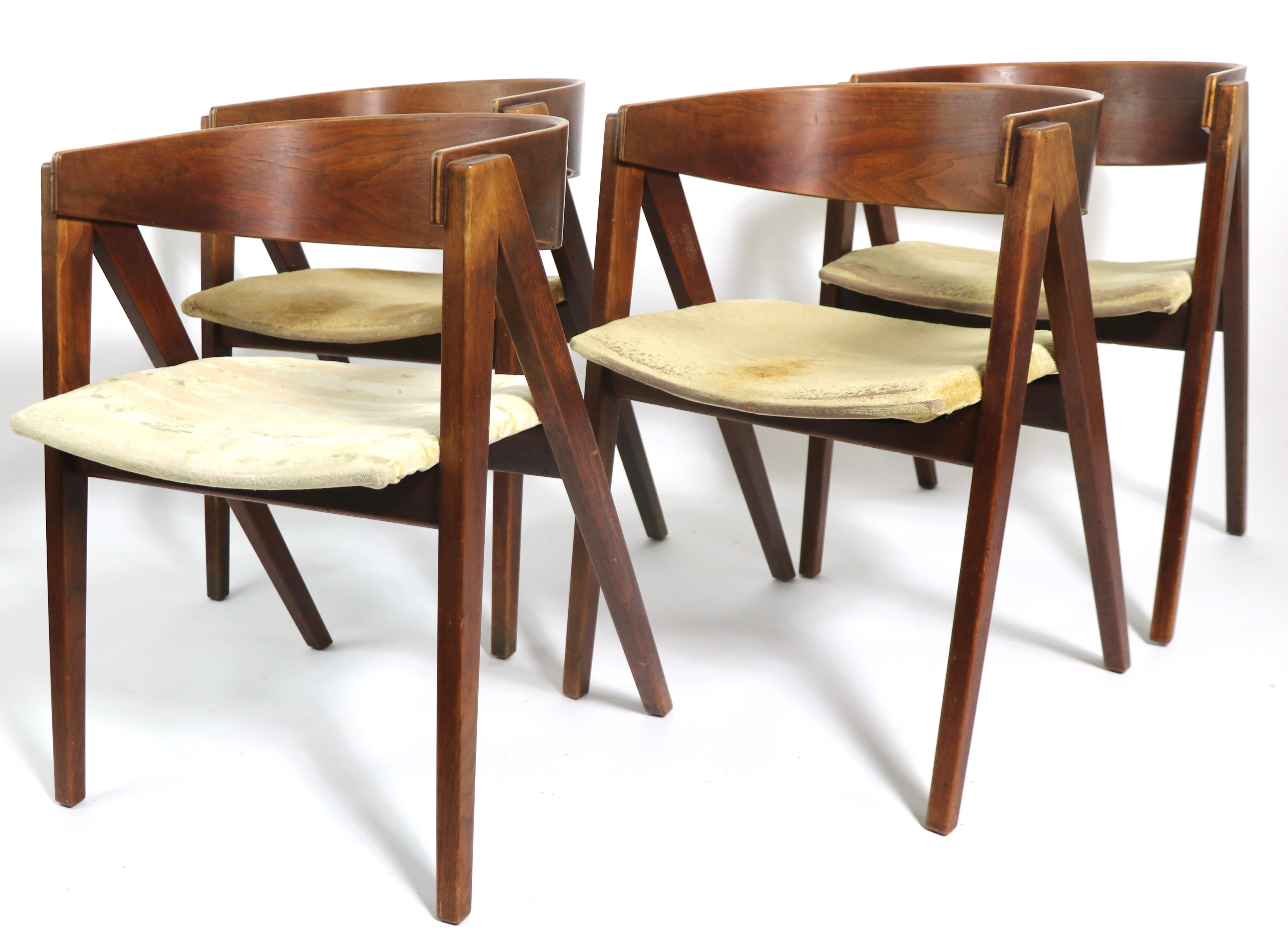 Set of Four Mid Century Compass Chairs by Allan Gould 4