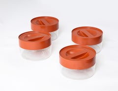 Set di quattro contenitori impilabili del Mid-Century con coperchi arancione bruciato