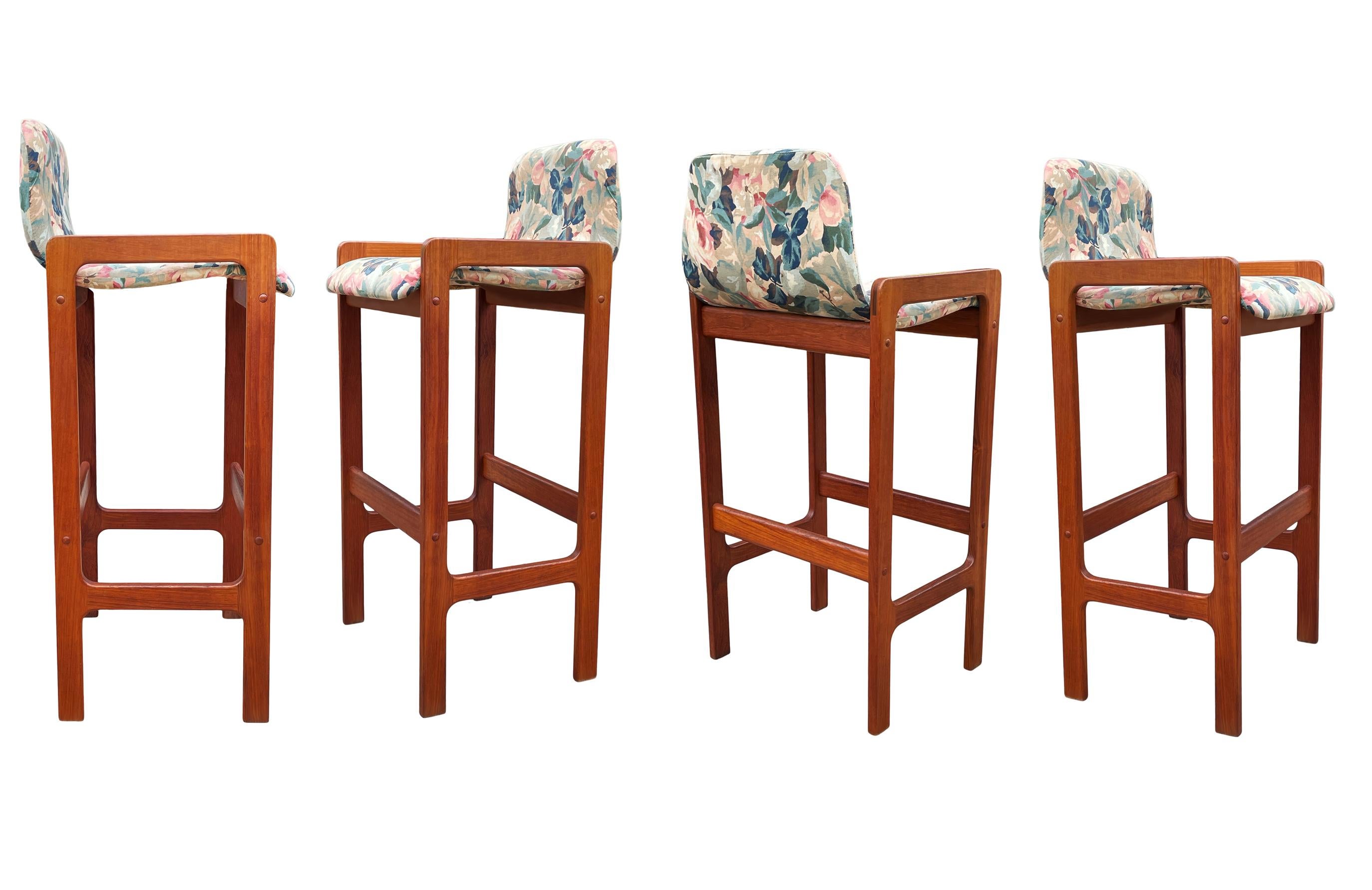 Set of Four Mid Century Danish Modern Bart Stools or Counter in Teak Wood For Sale 4