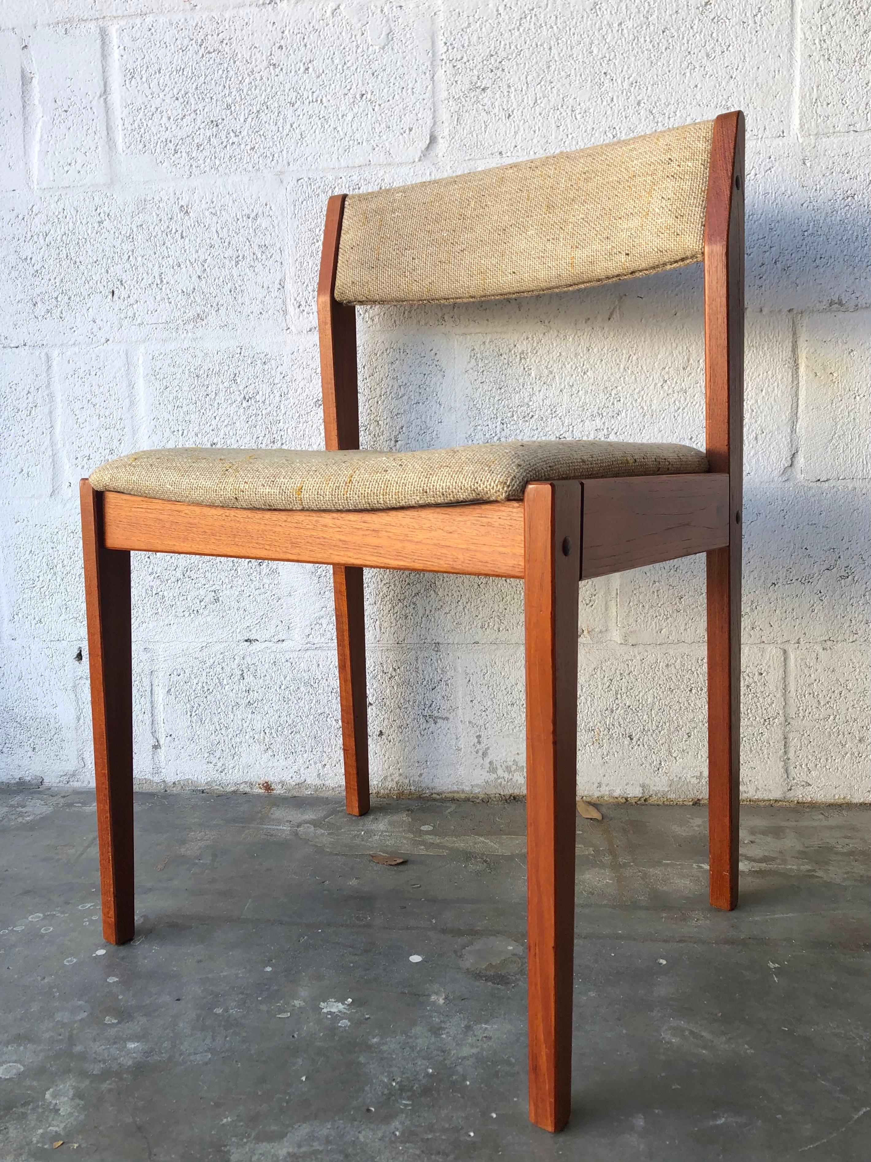 Set of Four Mid Century Danish Modern Dining Chairs by Tarm Stole Mobelfabrik In Good Condition For Sale In Miami, FL