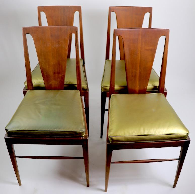 Ensemble de quatre chaises de salle à manger Mid-century attribuées à Harvey Probber Bon état - En vente à New York, NY