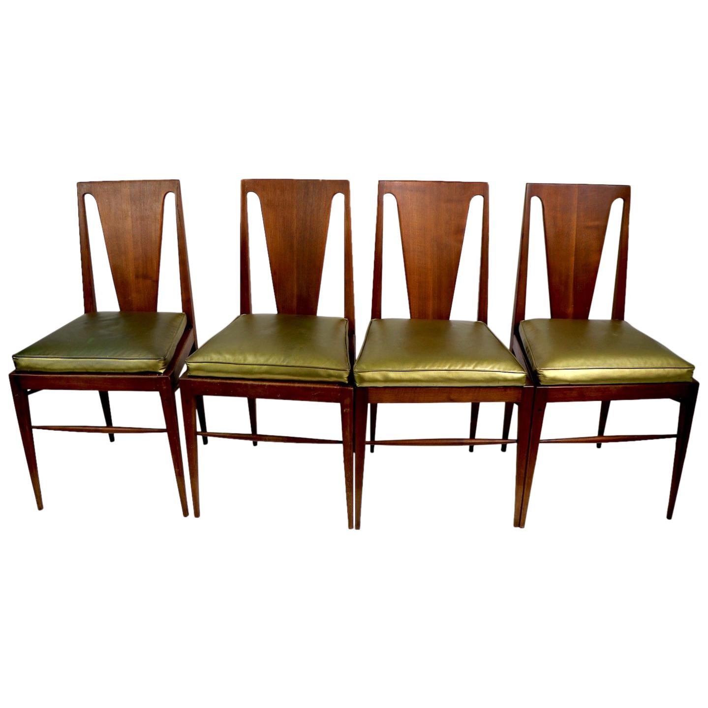 Ensemble de quatre chaises de salle à manger Mid-century attribuées à Harvey Probber en vente